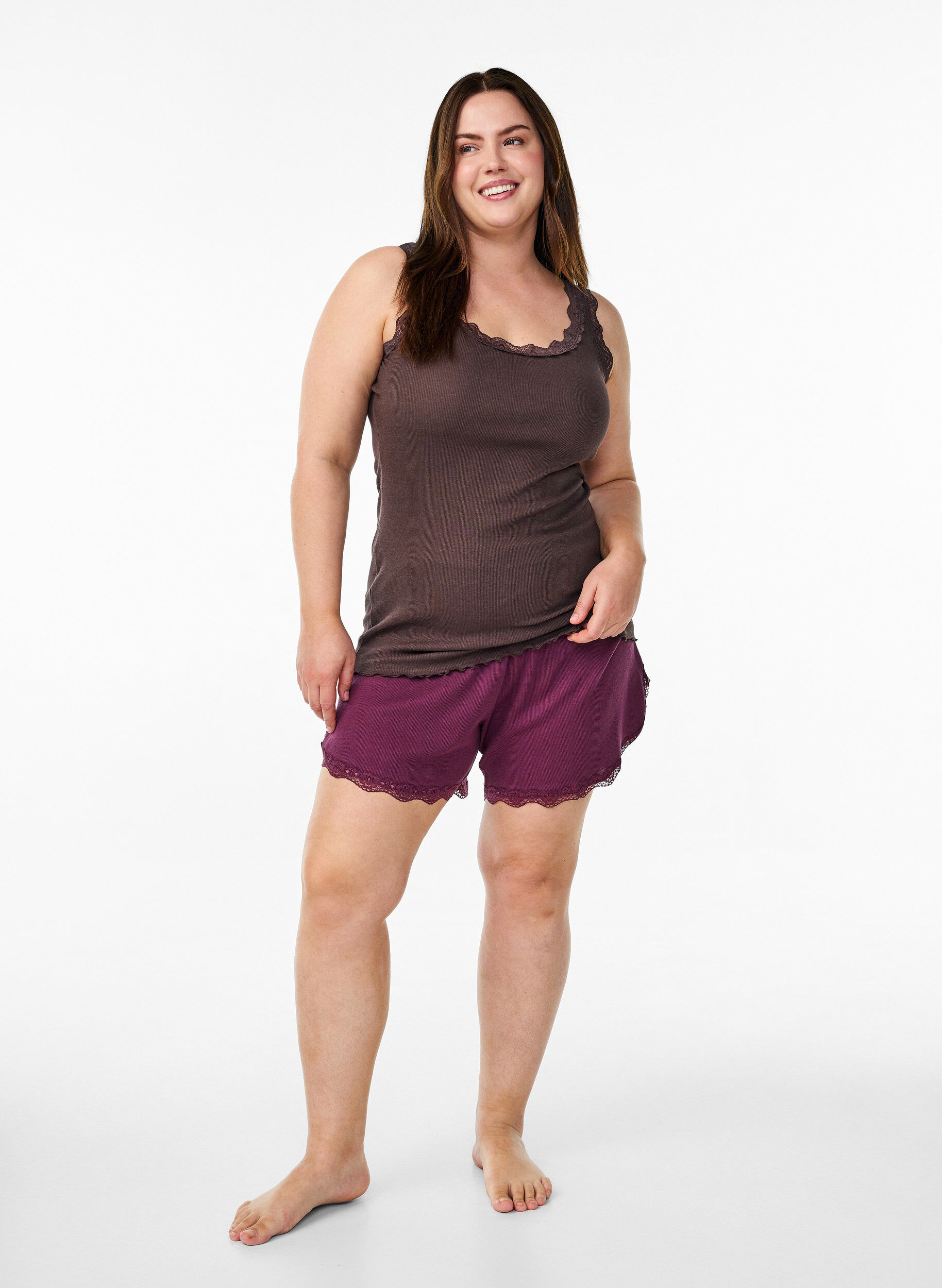 Zizzi Top met kanten afwerking, Bruin, Model image number 1