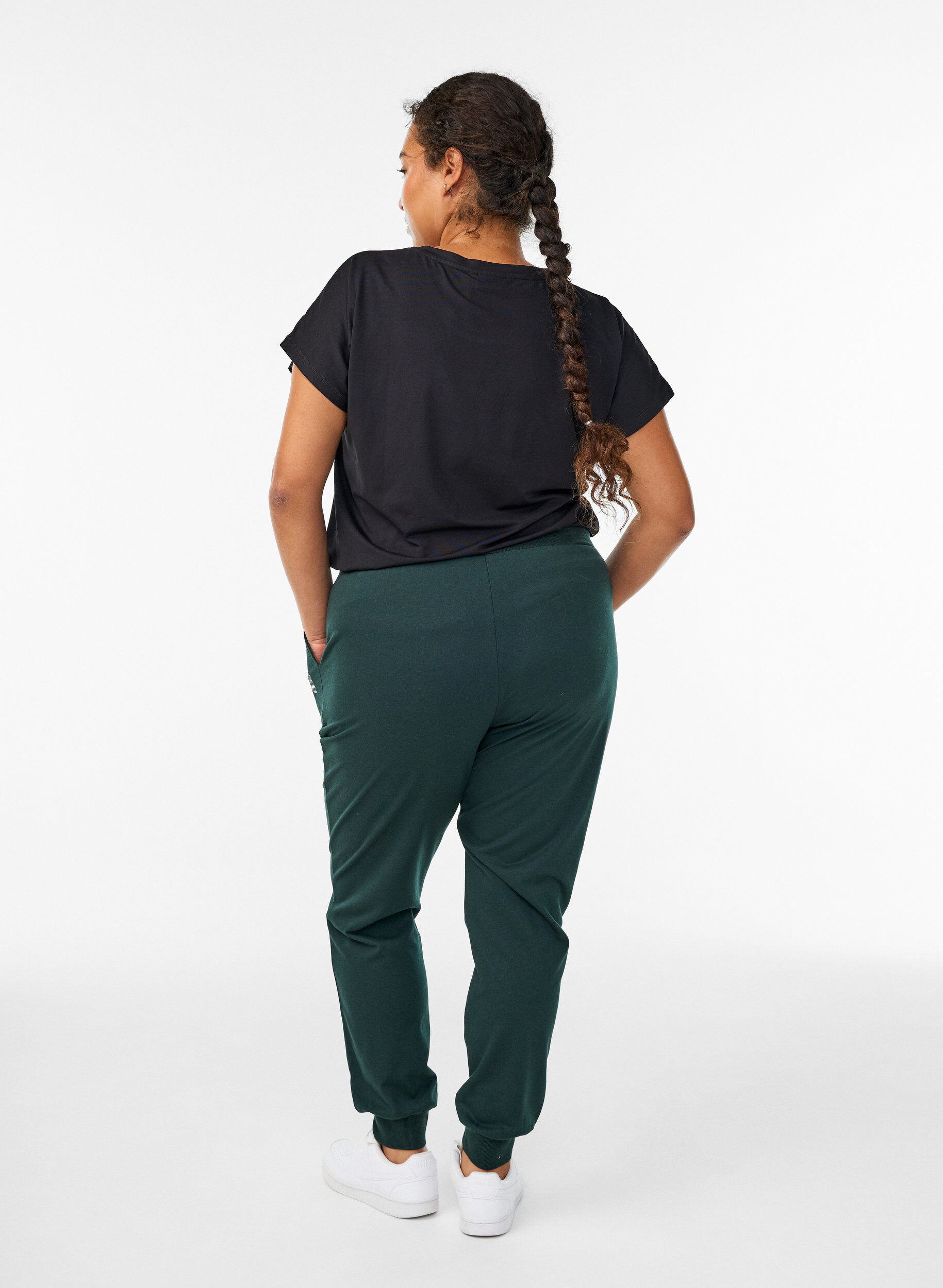 Zizzi Losse trainingsbroek met zakken, Groen, Model image number 1