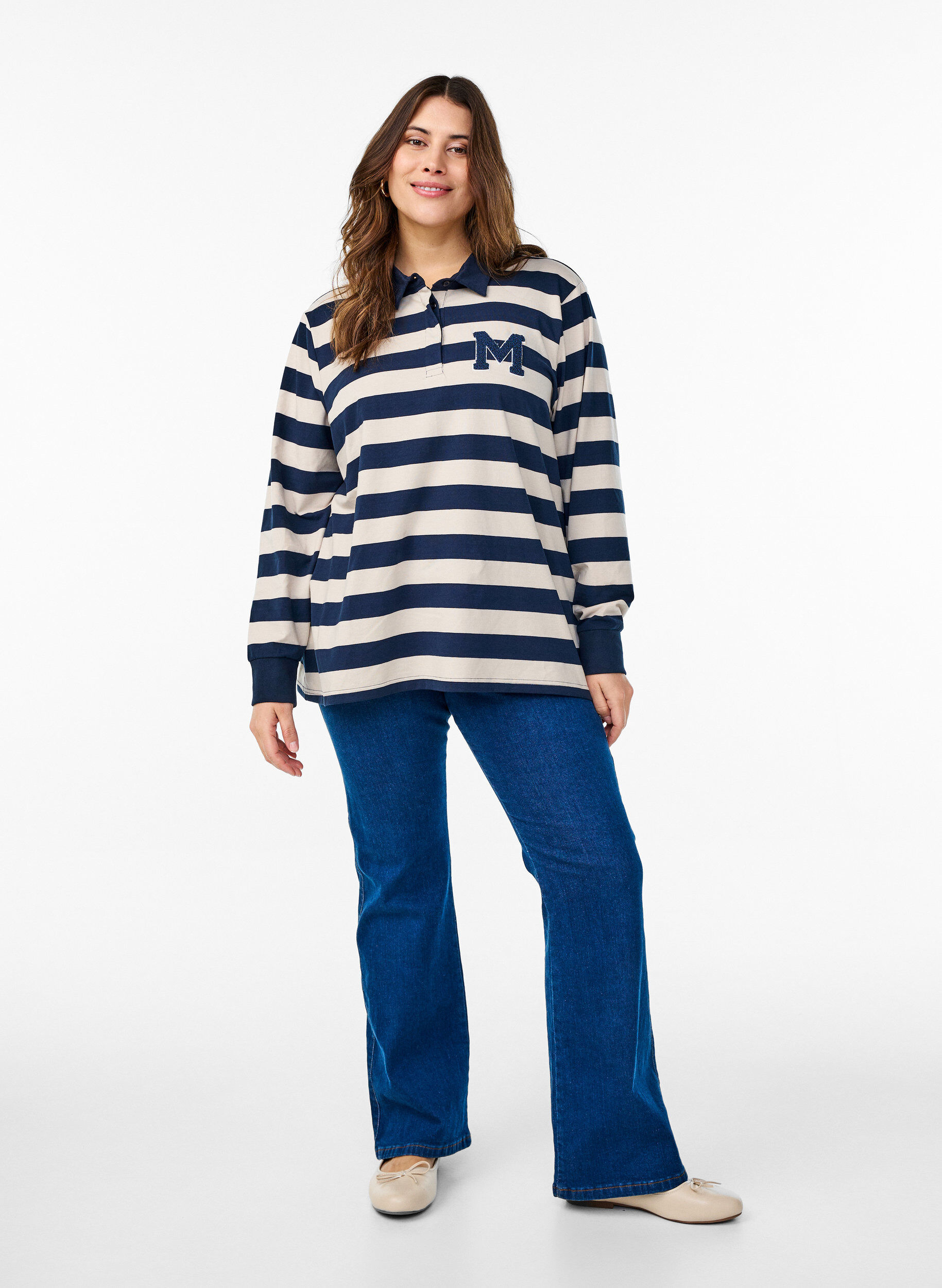 Zizzi Gestreept poloshirt met badstof details, Birch w. Navy, Model image number 2