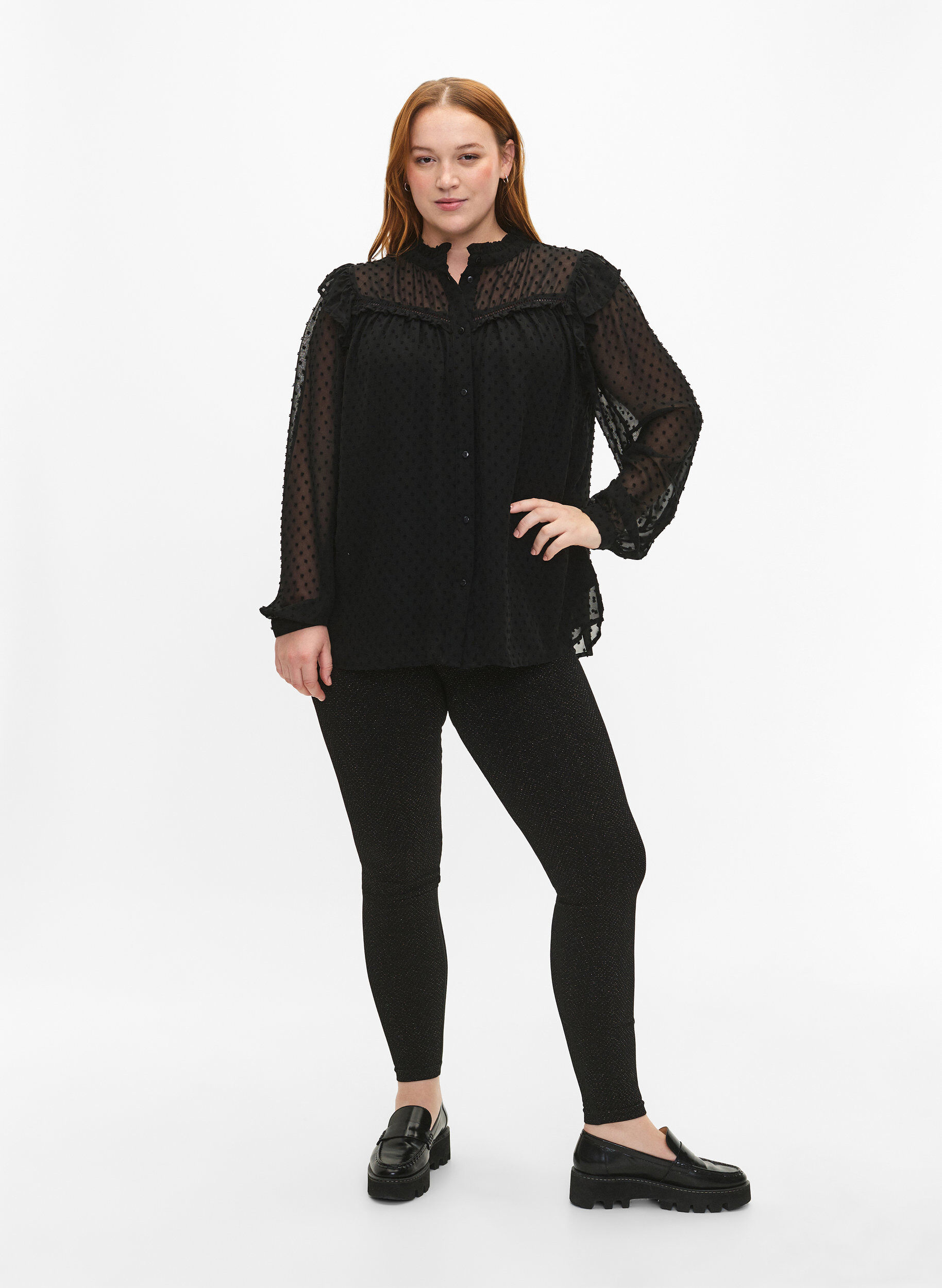 Zizzi Naadloze glitter leggings, Black Gold Lurex, Model image number 3