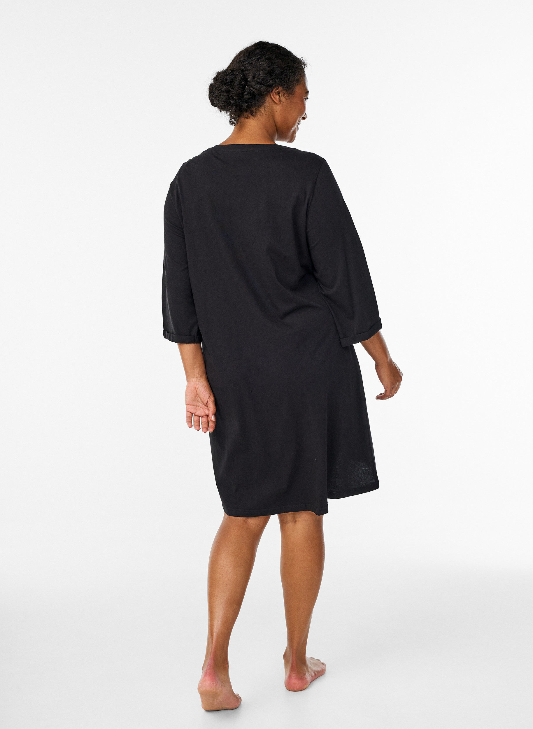 Zizzi Nachthemd in biologisch katoen met kerstmotief, Zwart, Model image number 2