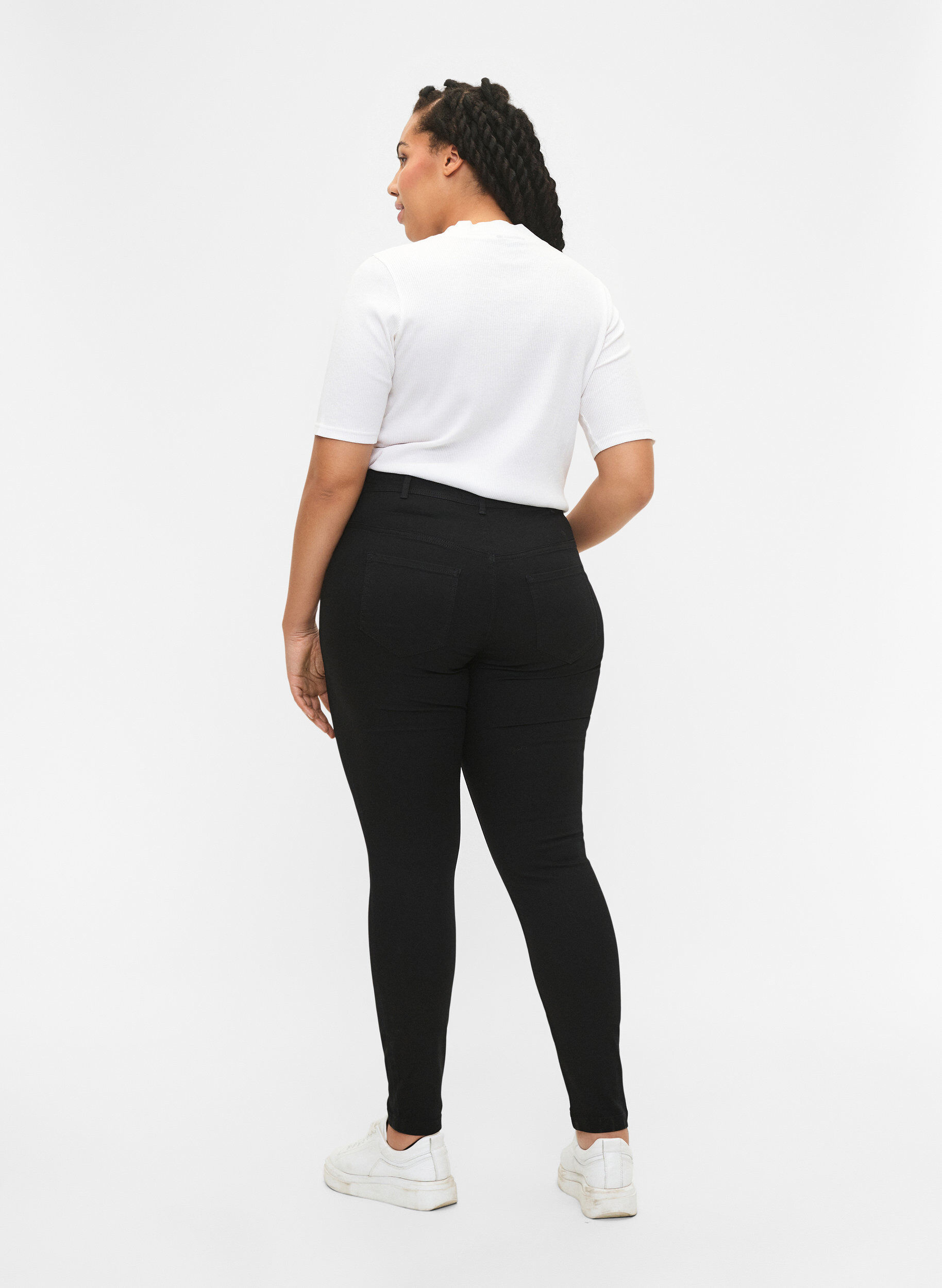 Zizzi Extra slim fit Amy jeans met hoge taille, Zwart, Model image number 1
