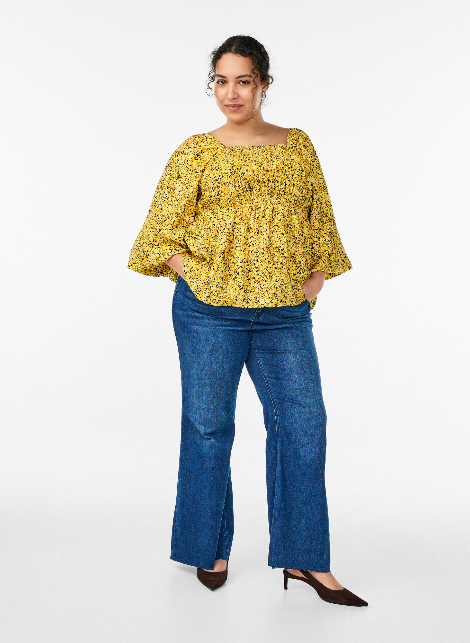 ZizziBlouse met smock en vierkante halslijn, Geel, Model image number 1