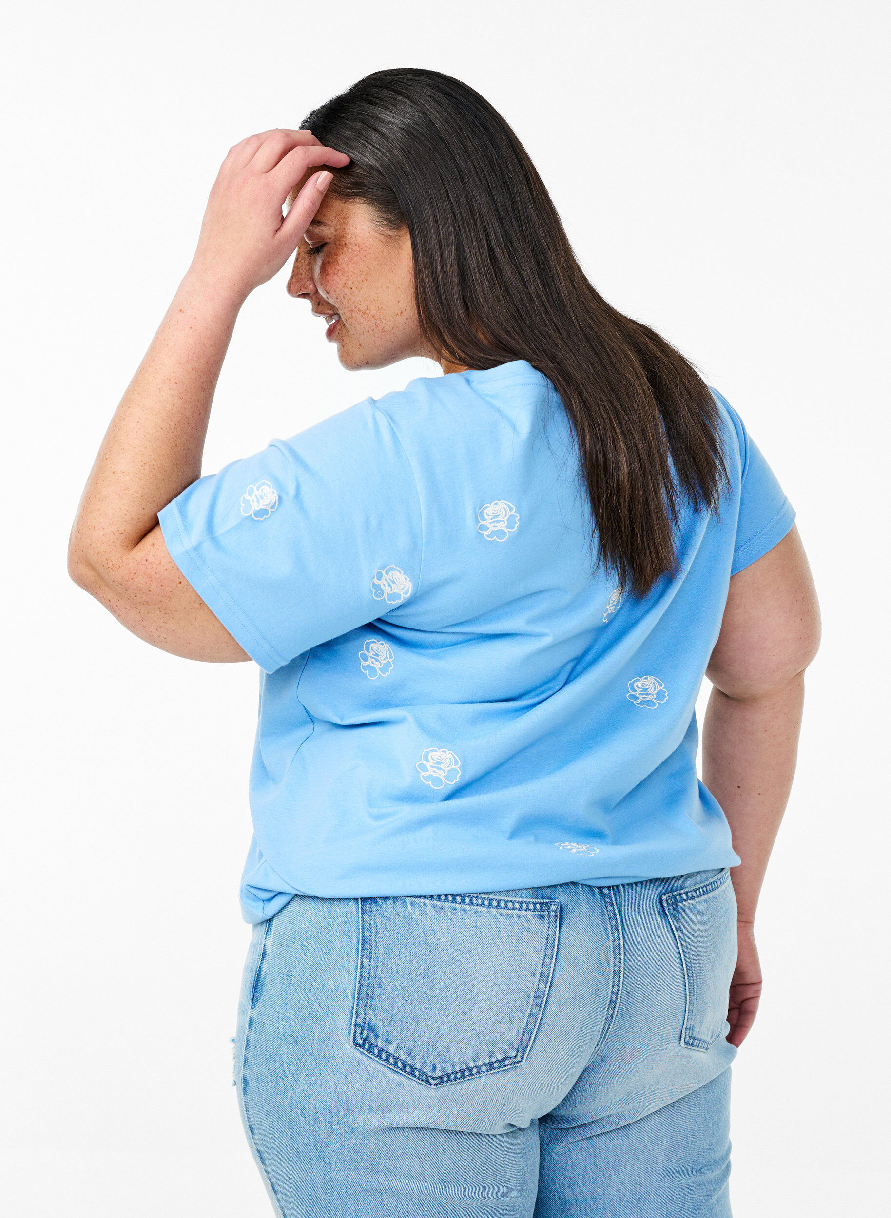 Zizzi T-shirt in biologisch katoen met geborduurde motieven, Blauw, Model image number 2