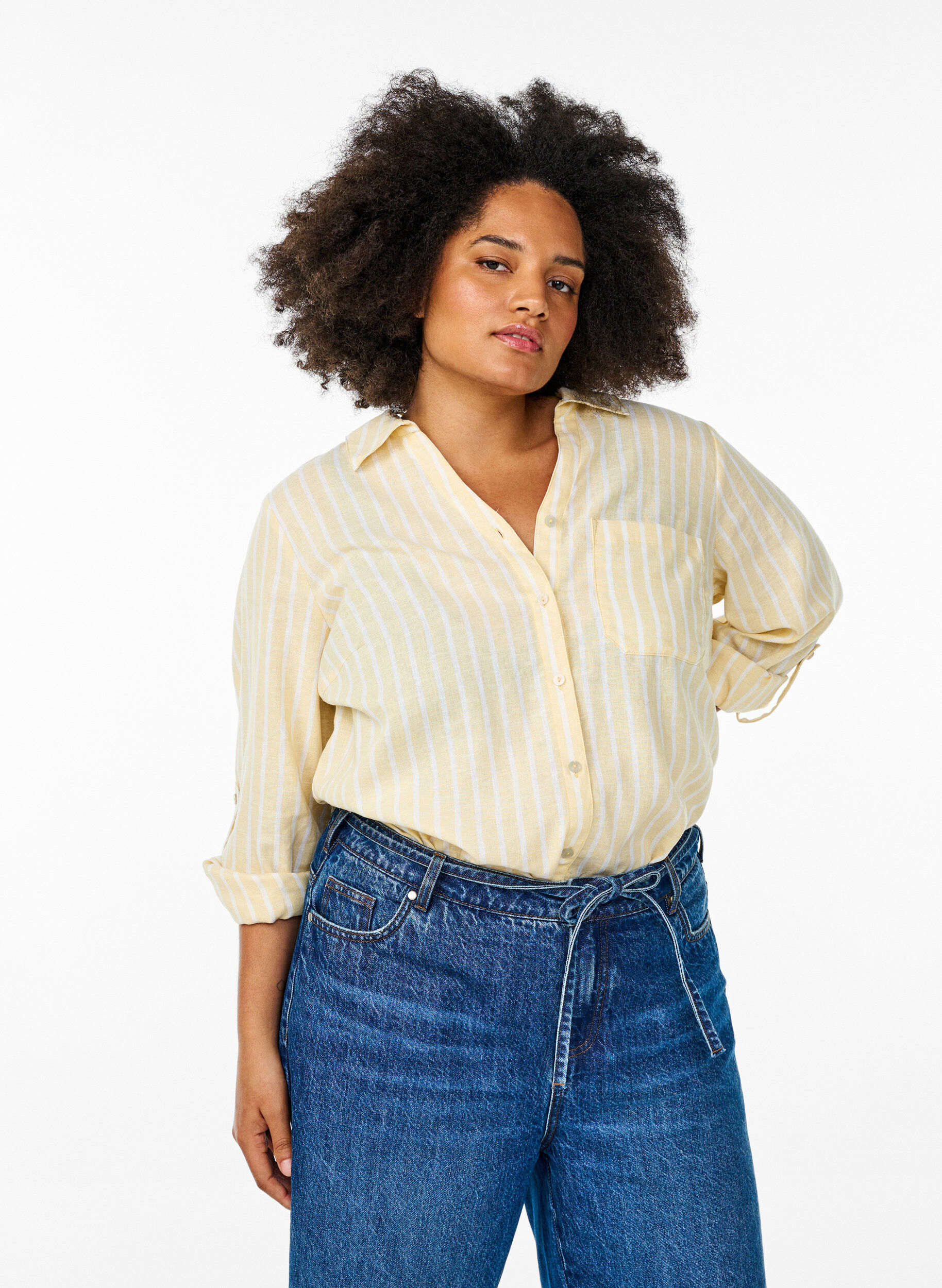 Linnen en viscose shirt met 3/4 mouwen, Beige, Model