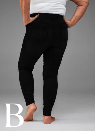 Super smalle jeans met hoge taille, Black, Model image number 5