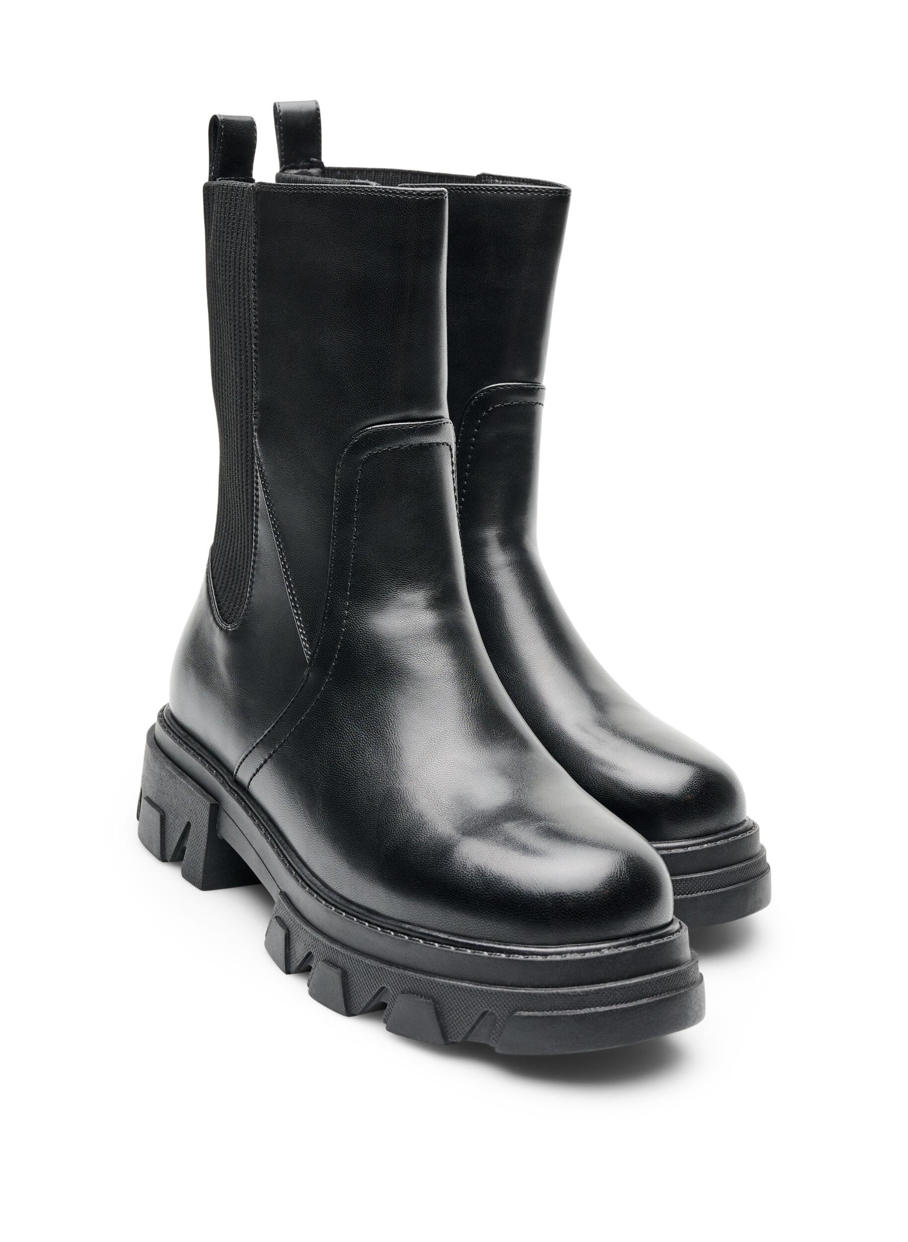ZizziChelsea boot met een chunky zool en geribde panelen, Zwart, Packshot image number 1