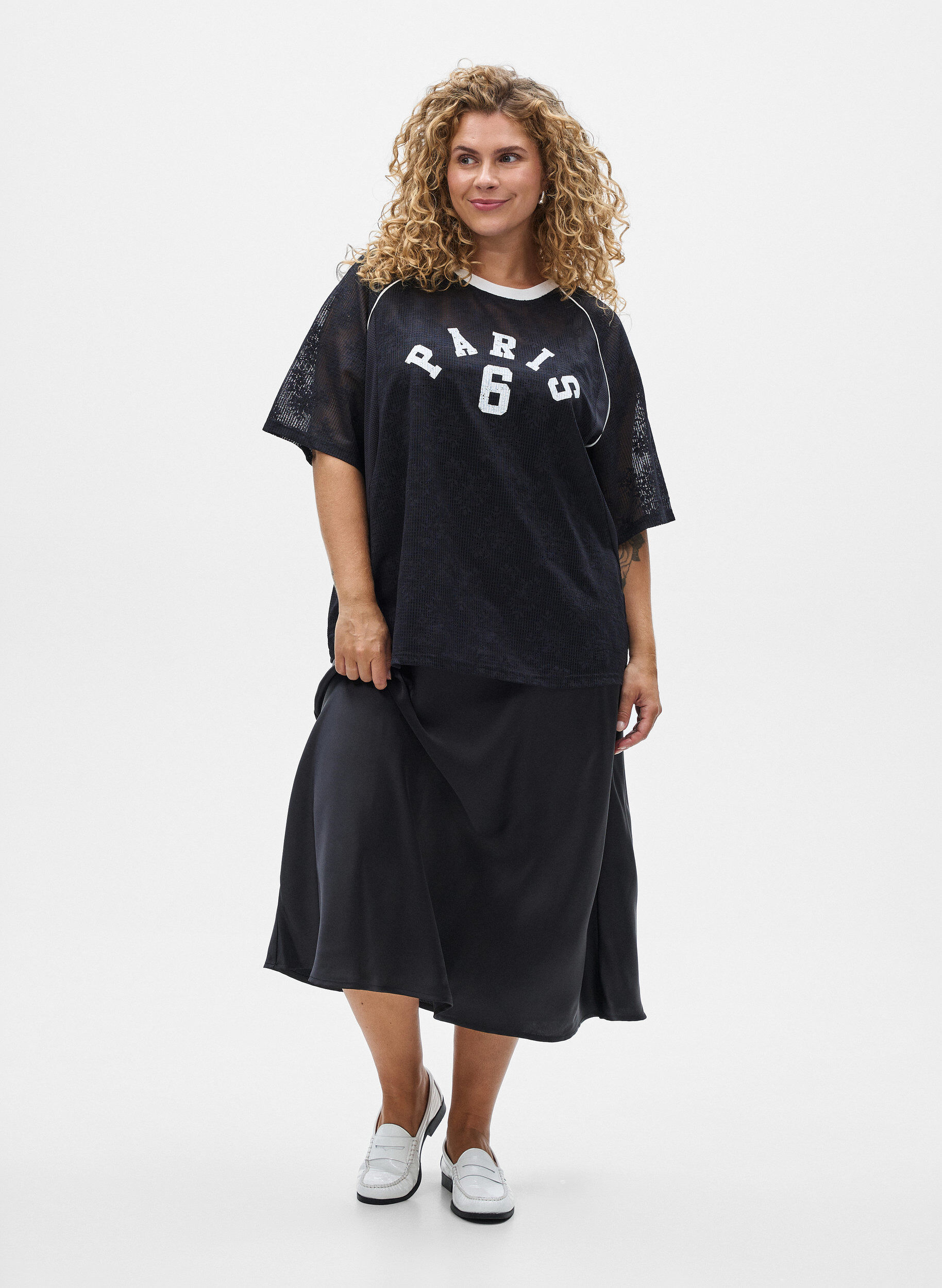 ZizziSatijnen midi rok, Zwart, Model image number 0