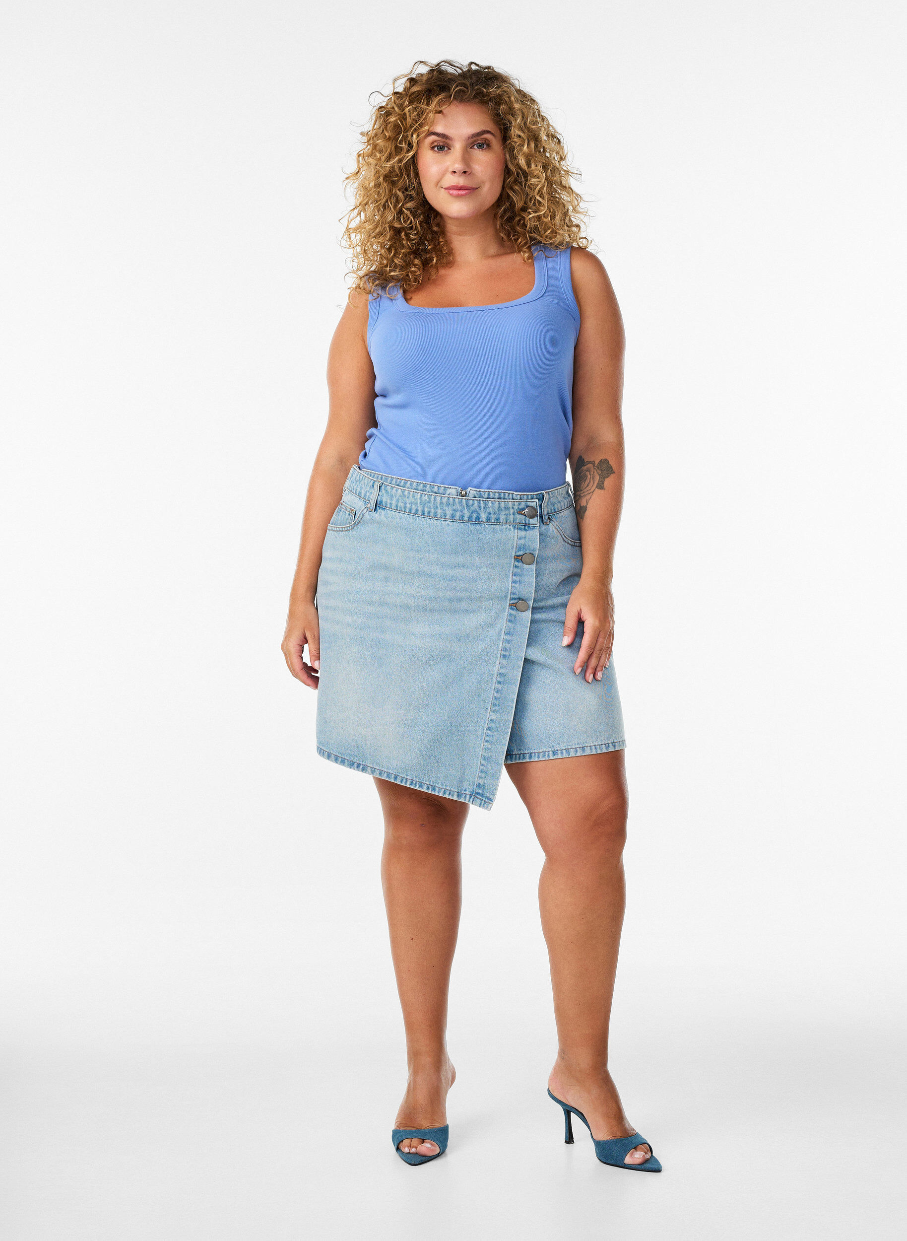 ZizziDenim skort met overslag en hoge taille, Blauw, Model image number 1