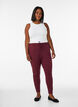 Cropped Maddison broek, Rood, Model image number 0