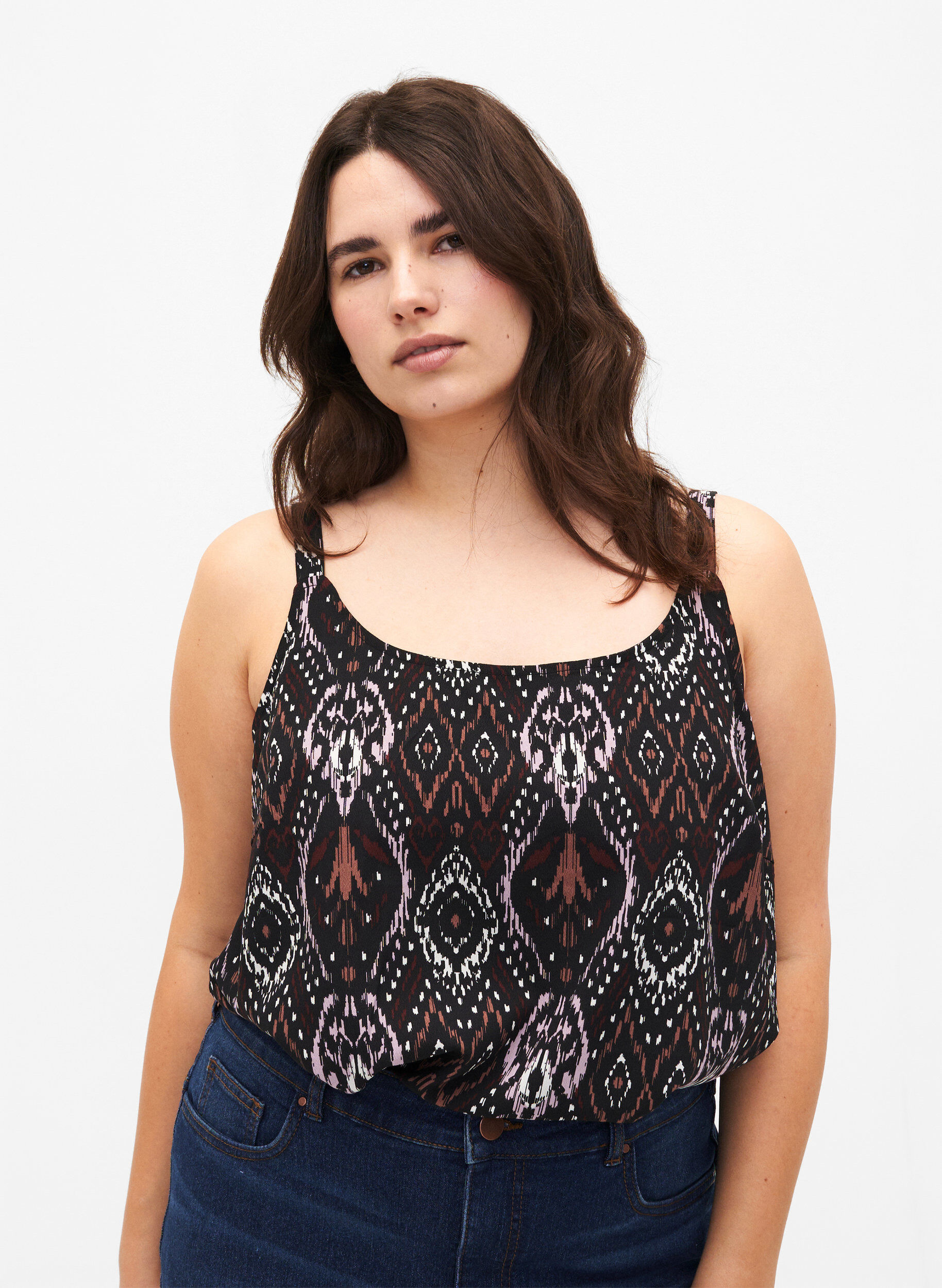Zizzi FLASH - Top met print, Black Rose Ethnic, Model image number 0