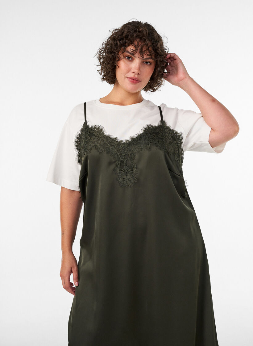 Satijnen jurk met kant en asymmetrische zoom, Groen, Model image number 2