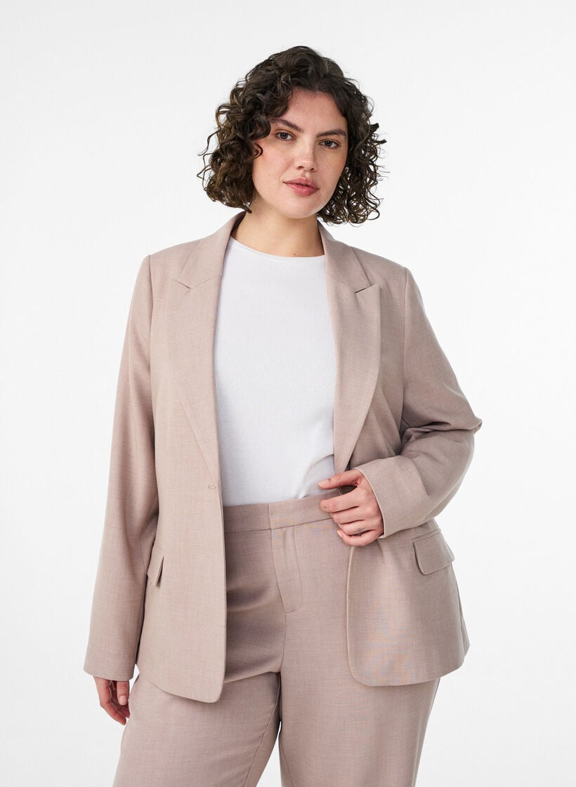 Klassieke blazer met knoopsluiting en zakken, Beige, Model image number 0