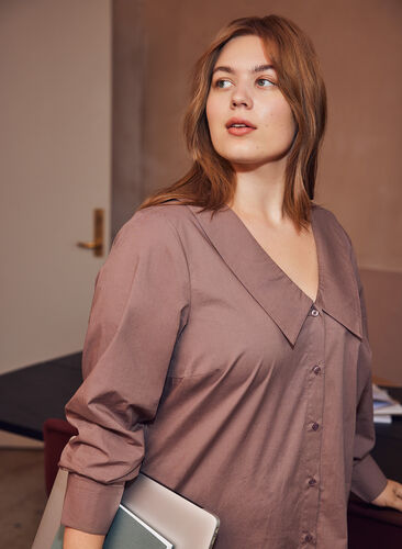 Lange, katoenen blouse met grote kraag, Deep Taupe, Image image number 0