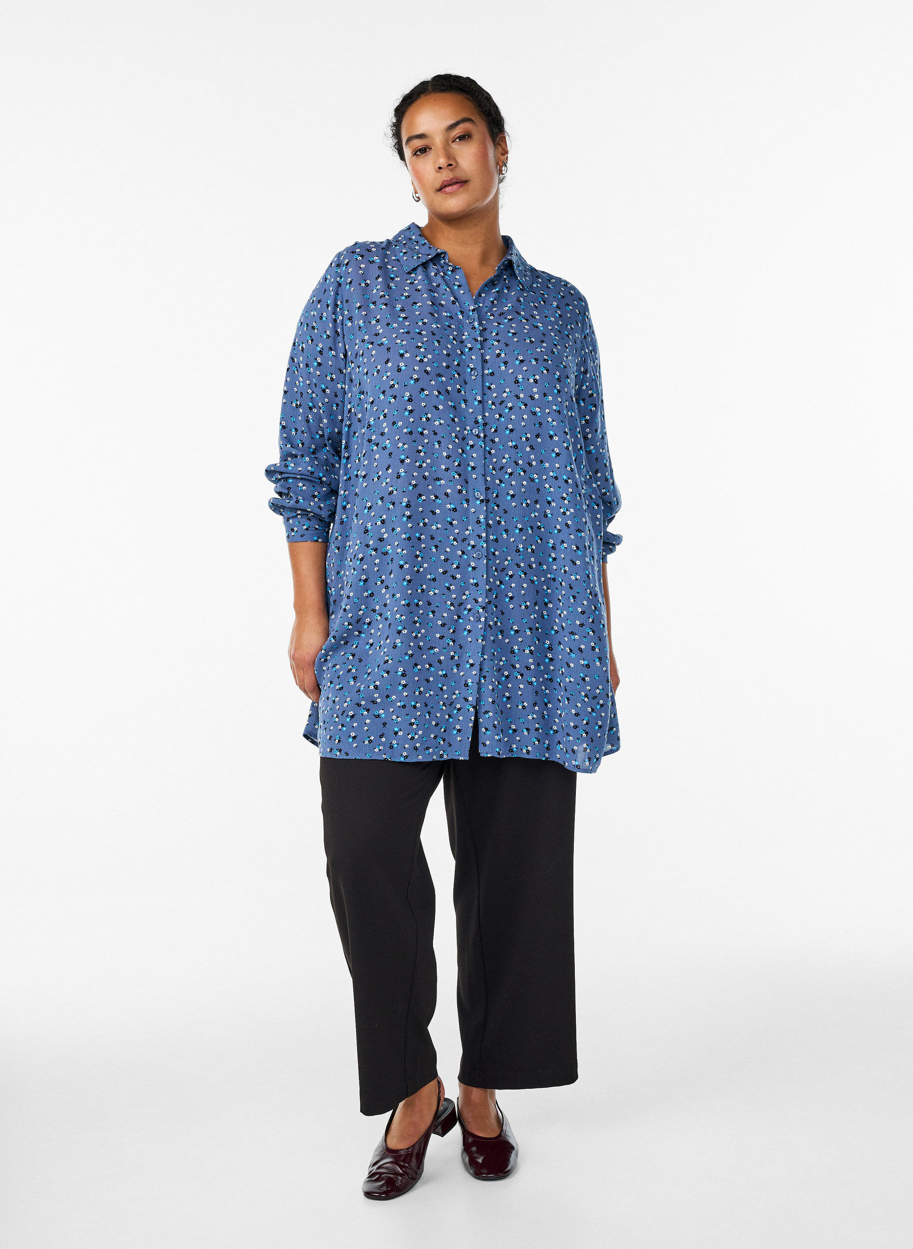 Zizzi Lange blouse met bloemenprint, Blauw, Model image number 1