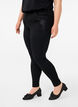 Super slim Amy jeans met borduurdetail, Black, Model image number 2