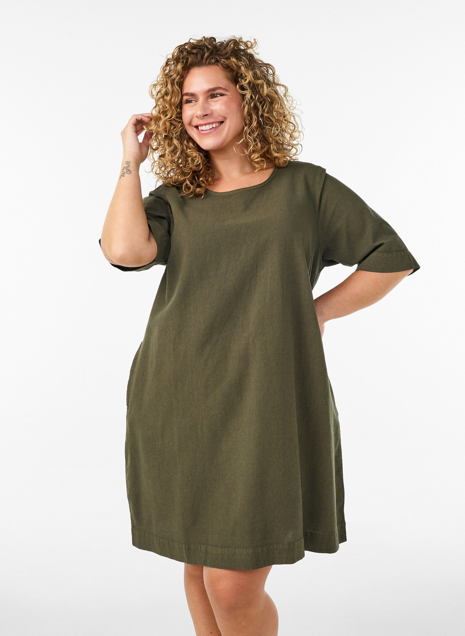 ZizziKatoenen jurk met korte mouwen en zakken, Groen, Model image number 0