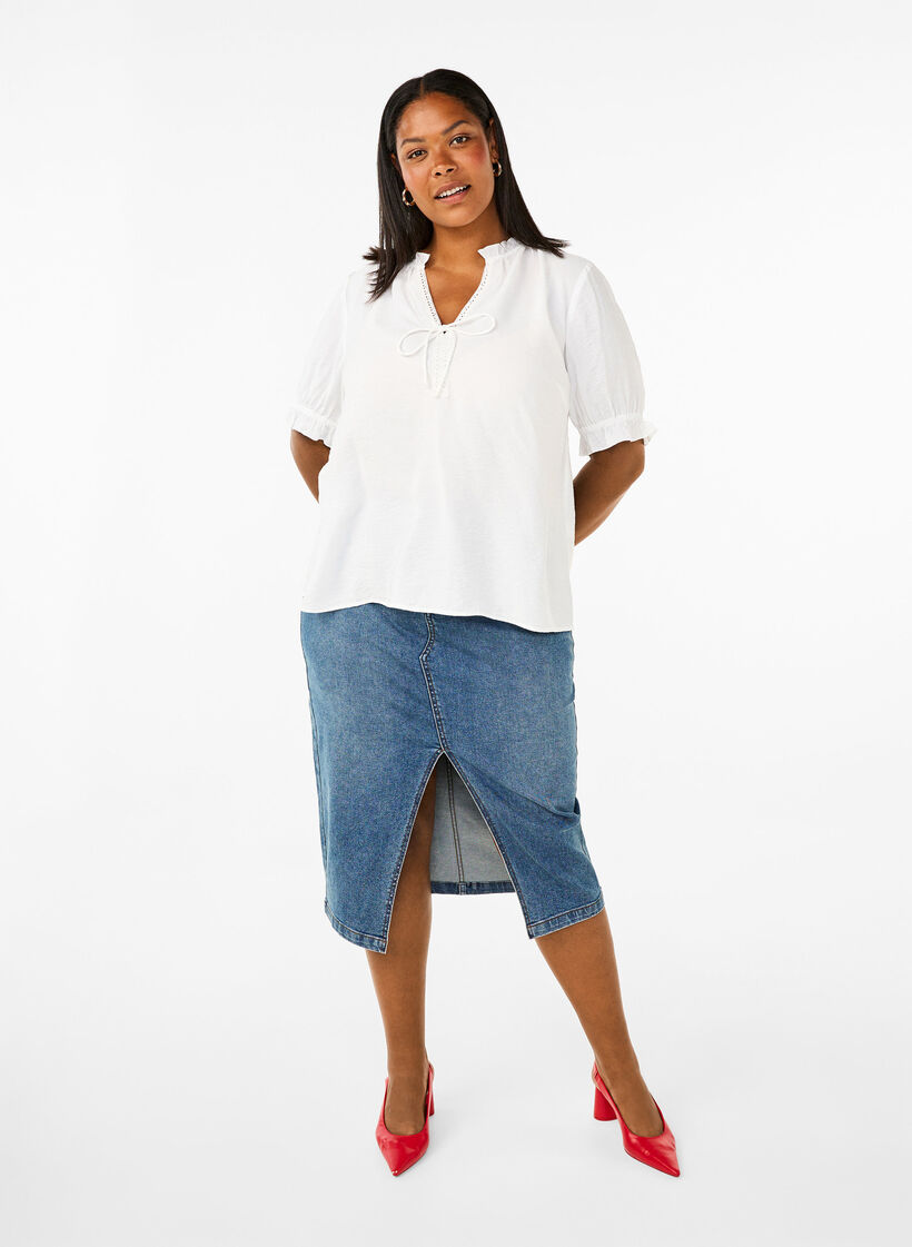 Viscose blouse met korte mouwen en ruches, Bright White, Model image number 3