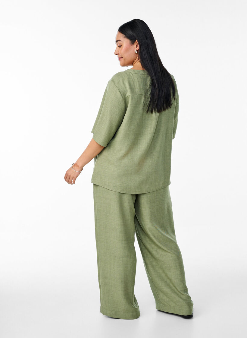 Losse broek met elastische tailleband en zakken, Groen, Model image number 1