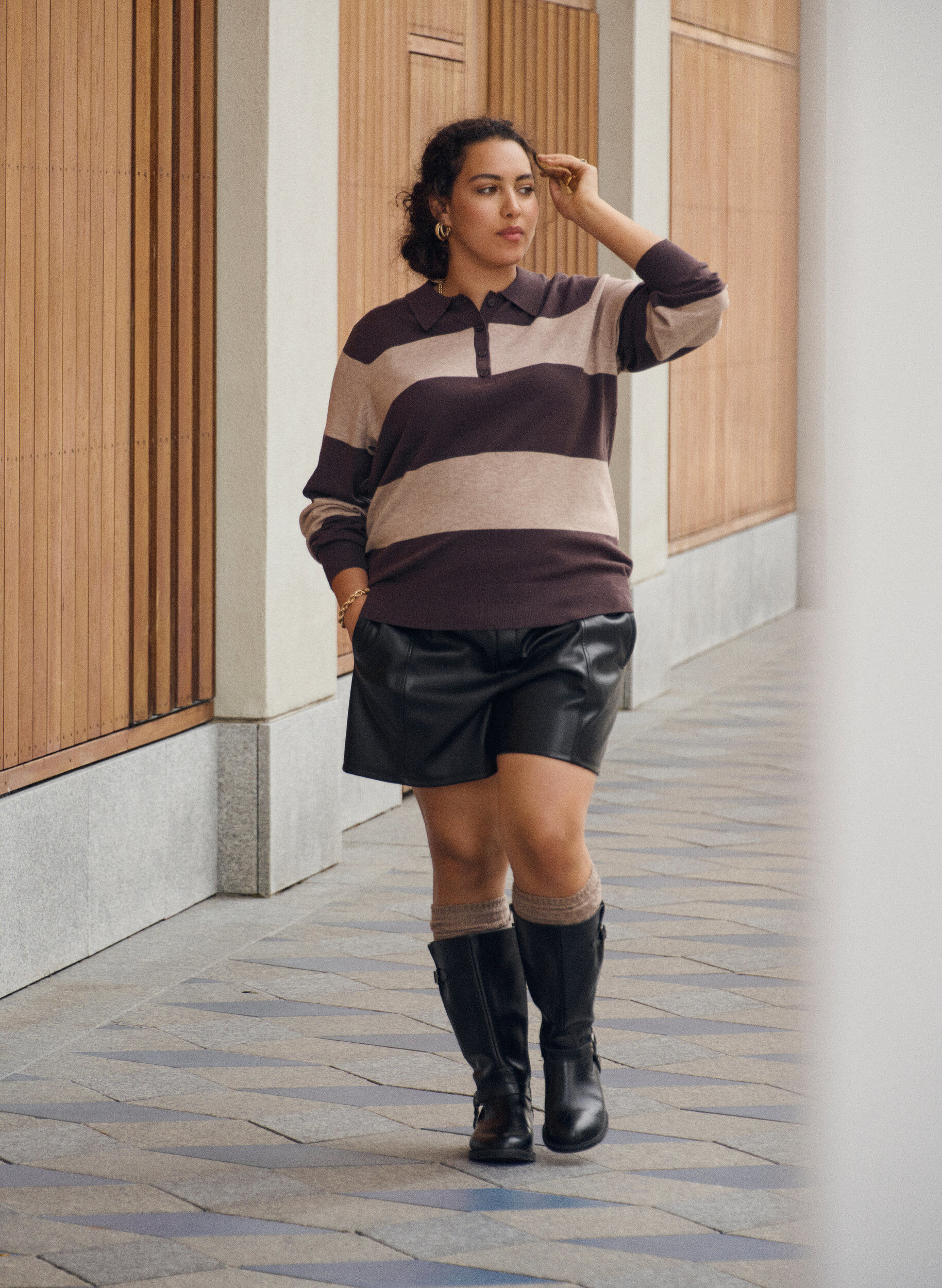 Zizzi Strik blouse met kraag, Bruin, Image image number 0