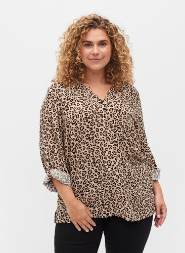 Viscose blouse met lange mouwen in dierenprint, Leo AOP, Model image number 0