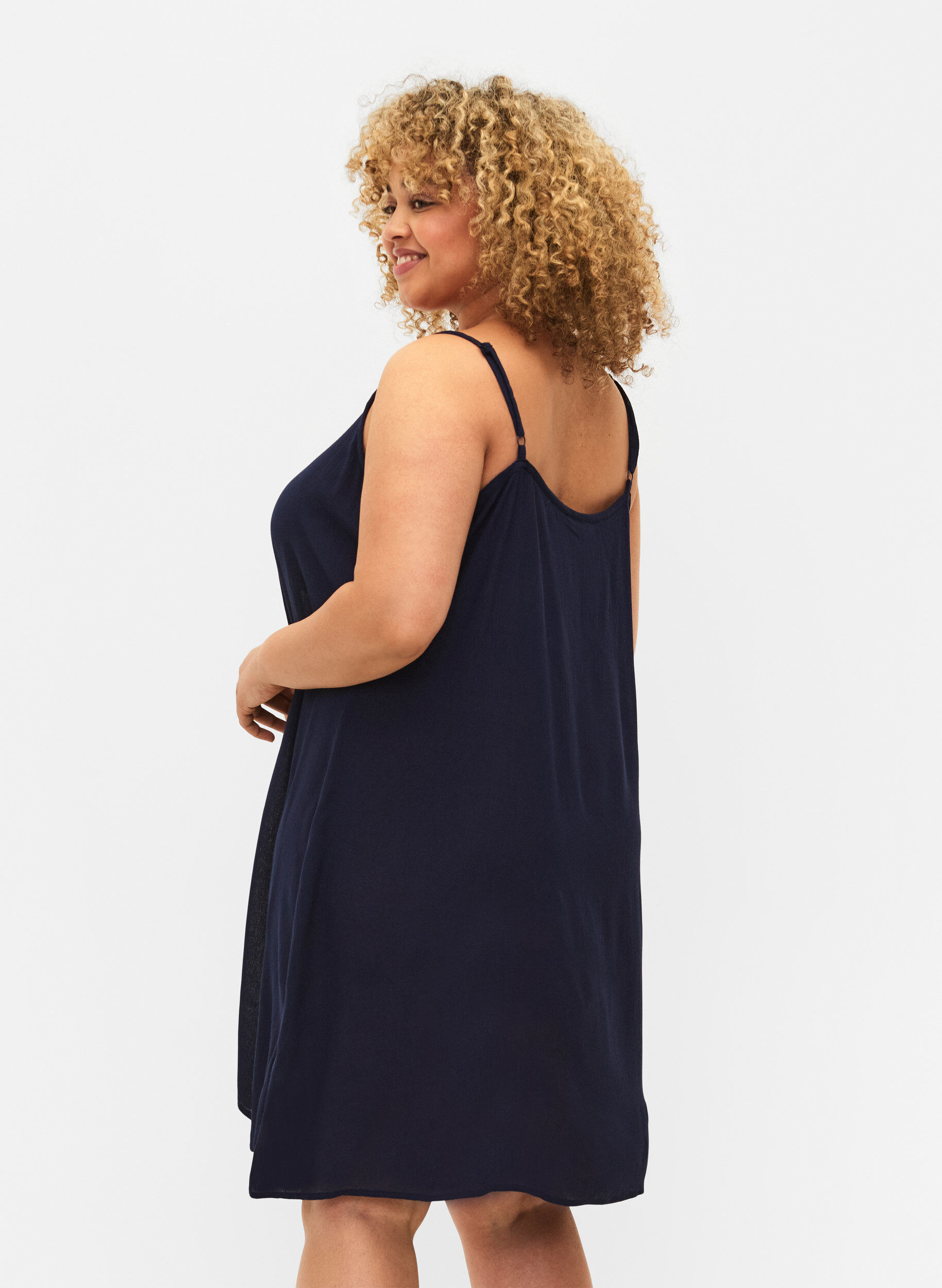 Zizzi Effen viscose jurk met bandjes, Blauw, Model image number 2