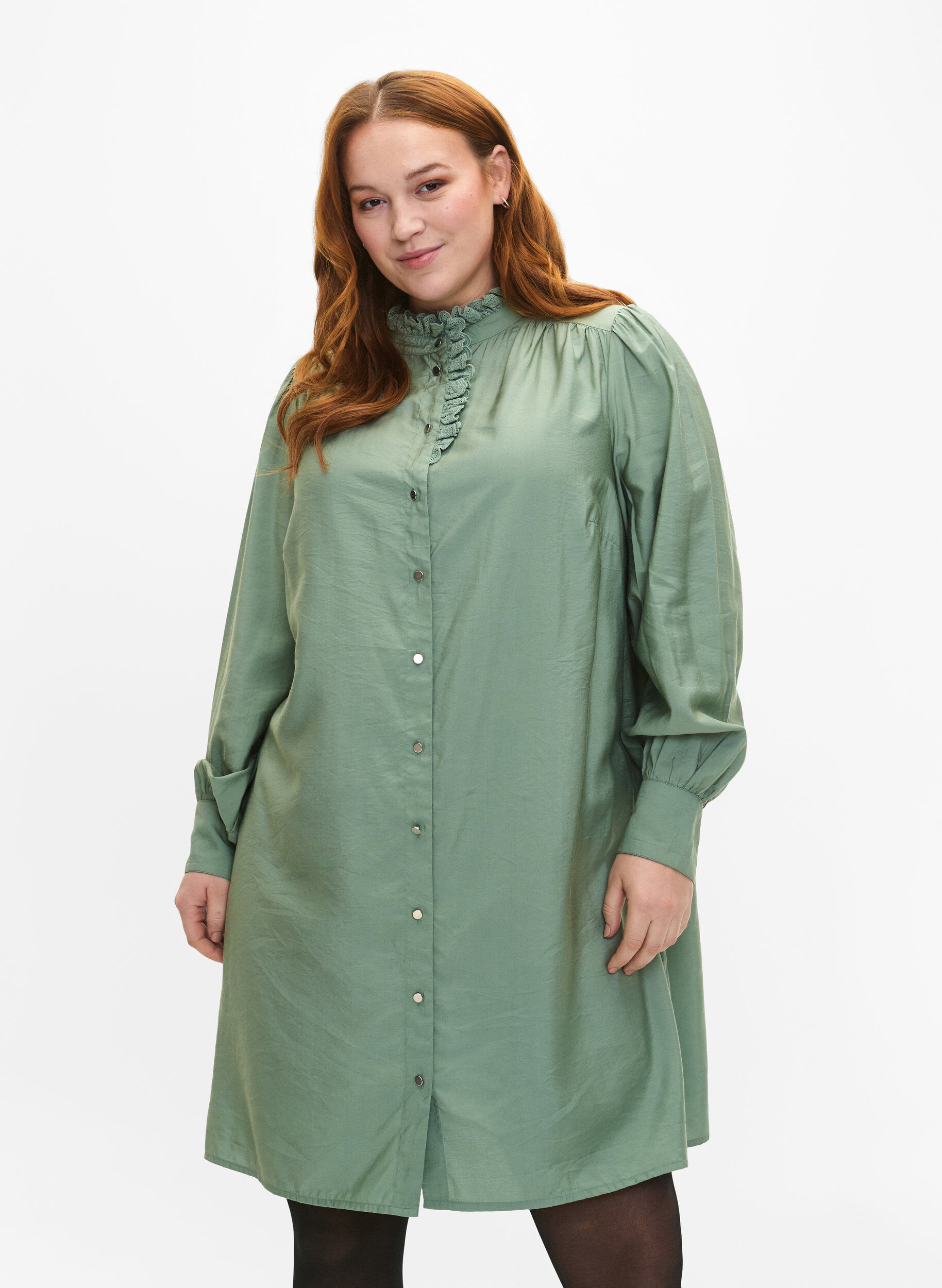 Zizzi Viscose Shirt Jurk met ruffles, Groen, Model image number 0