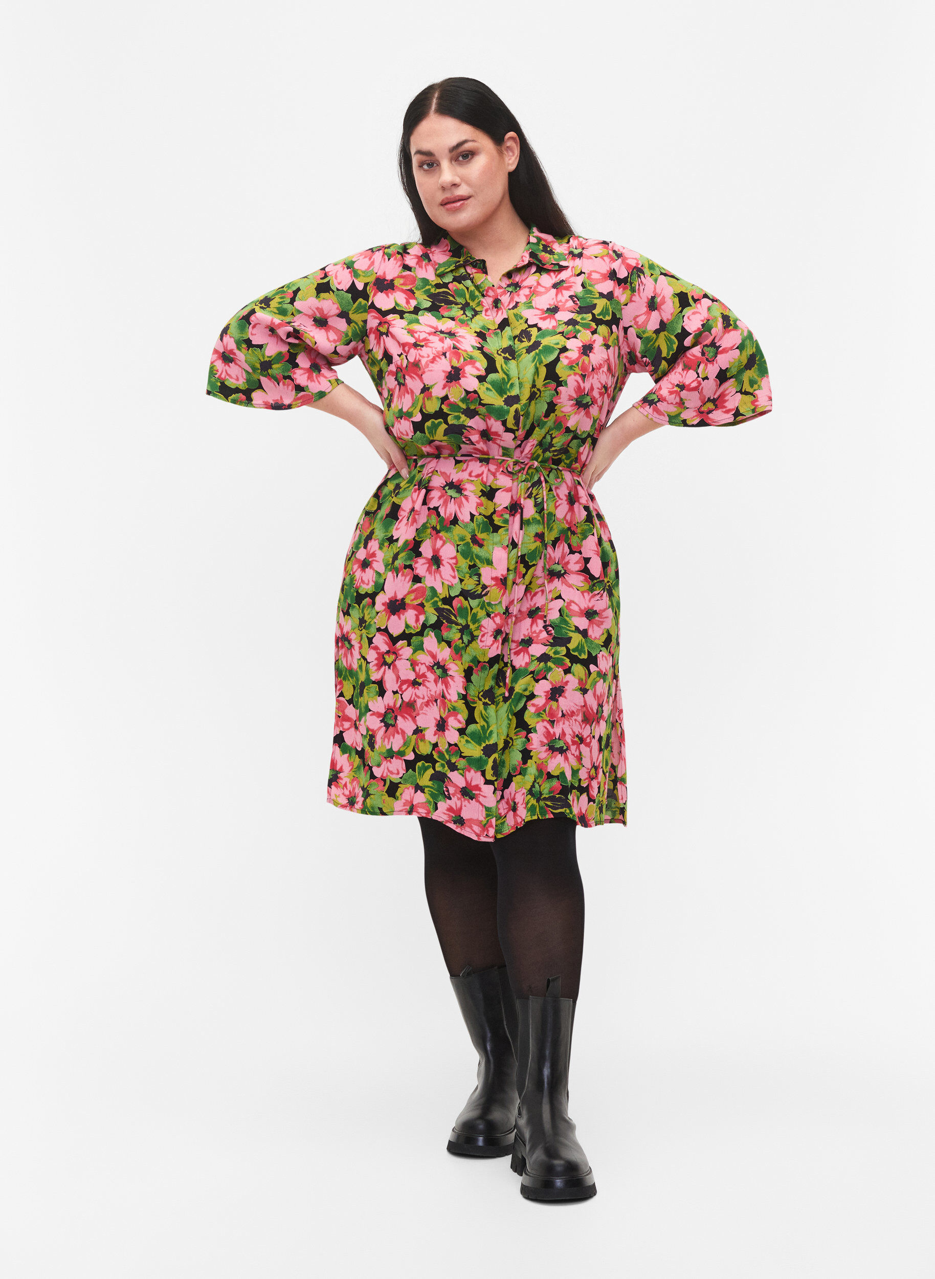 Zizzi Overhemdjurk van viscose met bloemenprint, Pink G. Flower AOP, Model image number 2