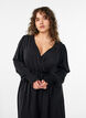 Midijurk met overslaglook en smockmouwen, Zwart, Model image number 3