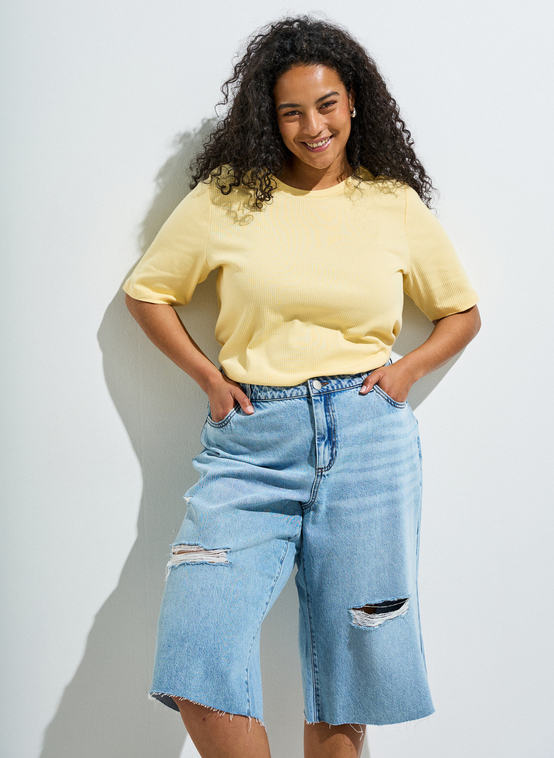 ZizziGeribde jersey blouse met korte mouwen, Geel, Image image number 0