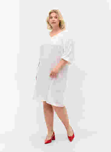 Viscose jurk met v-hals , Bright White, Model image number 2