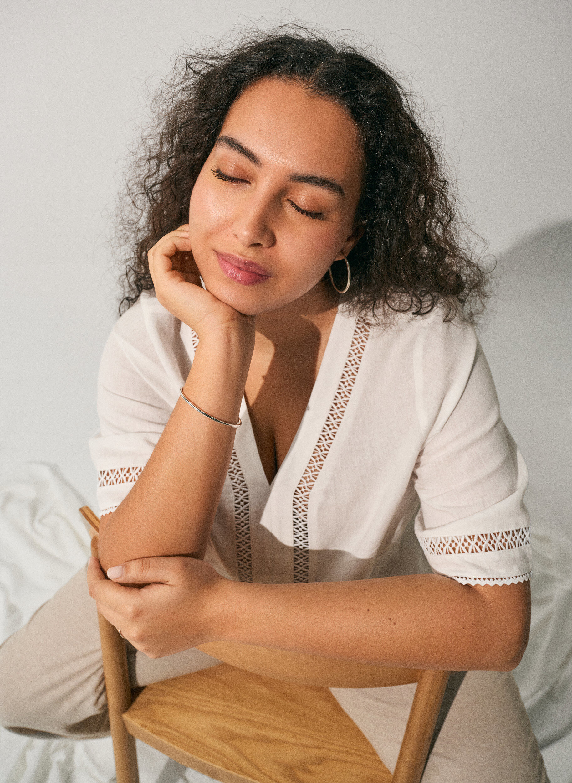 Zizzi Blouse van linnen en viscose met haakdetails, Wit, Image image number 0