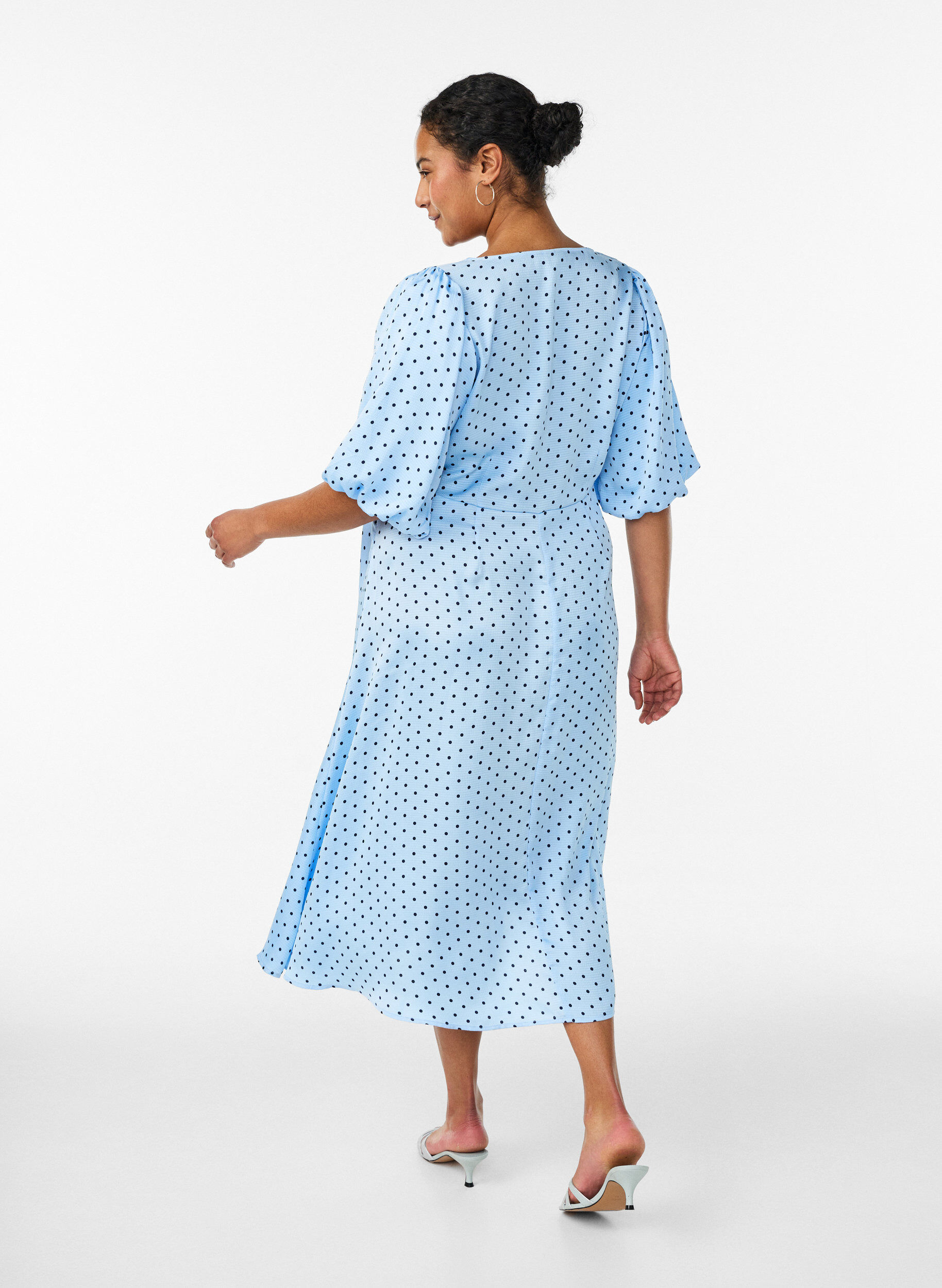Zizzi Polkadot midi-jurk met vierkante halslijn, Blauw, Model image number 2
