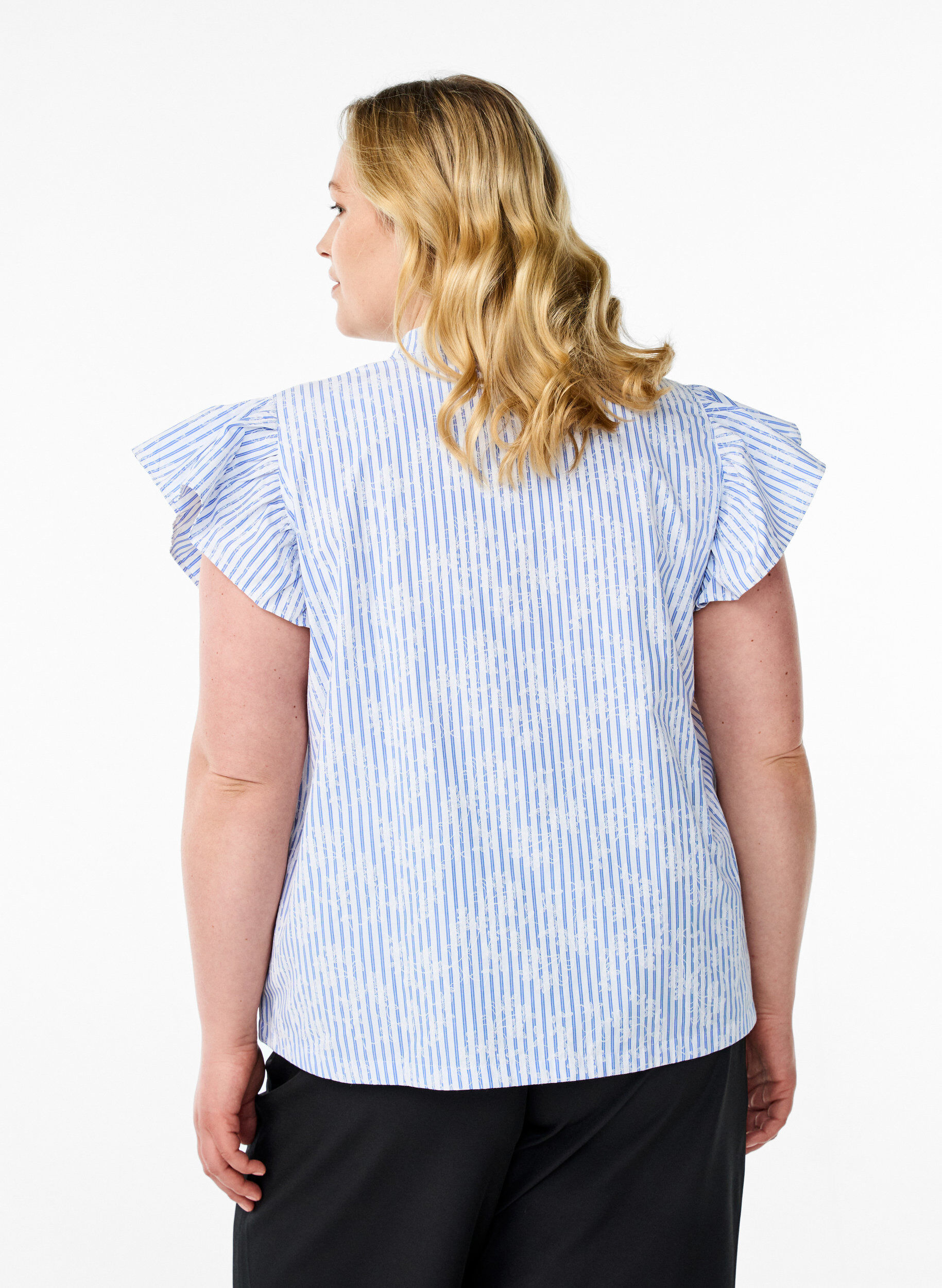 Zizzi Mouwloze blouse met strepen en bloemenprint, Blauw, Model image number 2