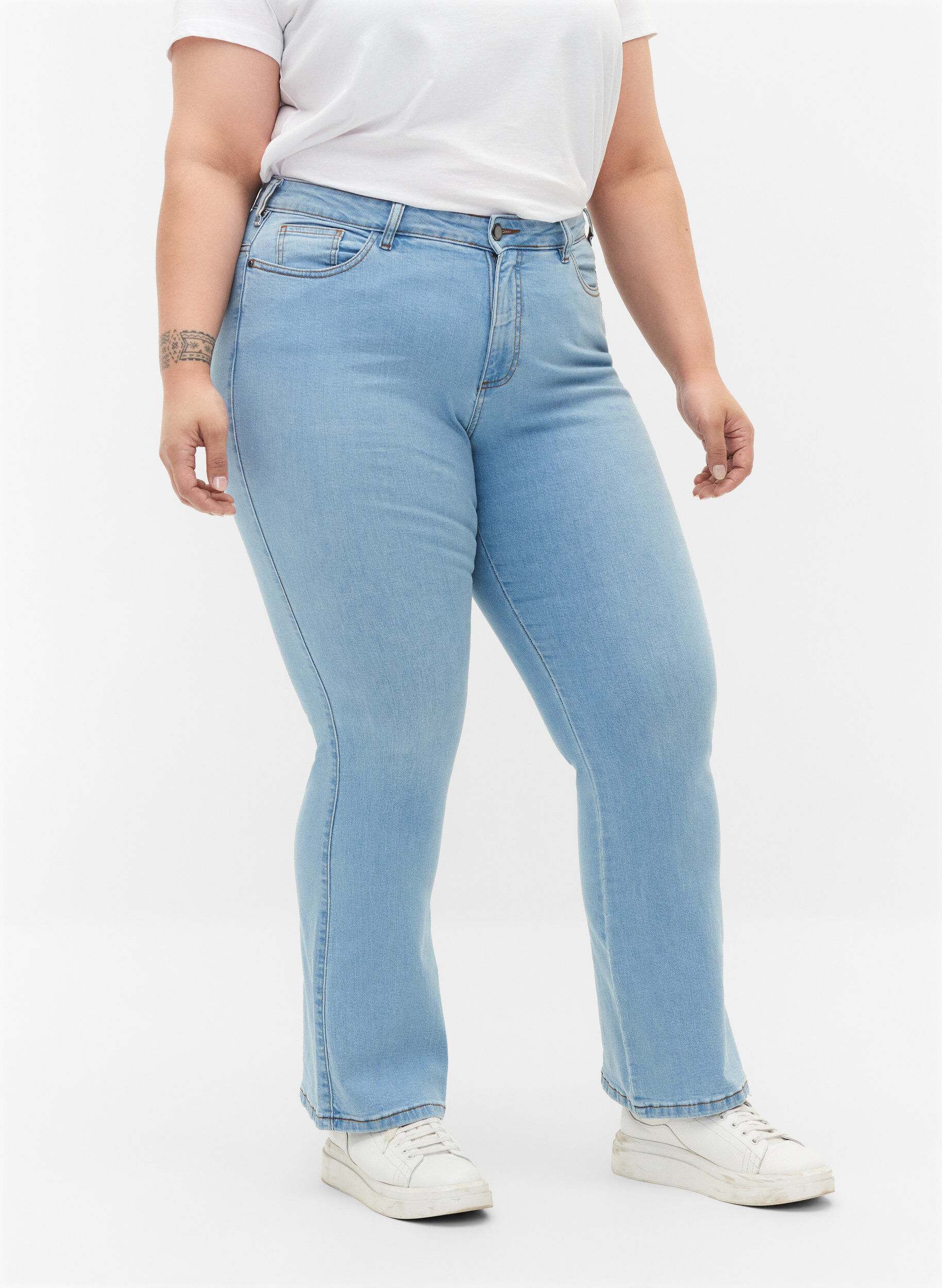 Zizzi Ellen bootcut jeans met hoge taille, Blauw, Model image number 2