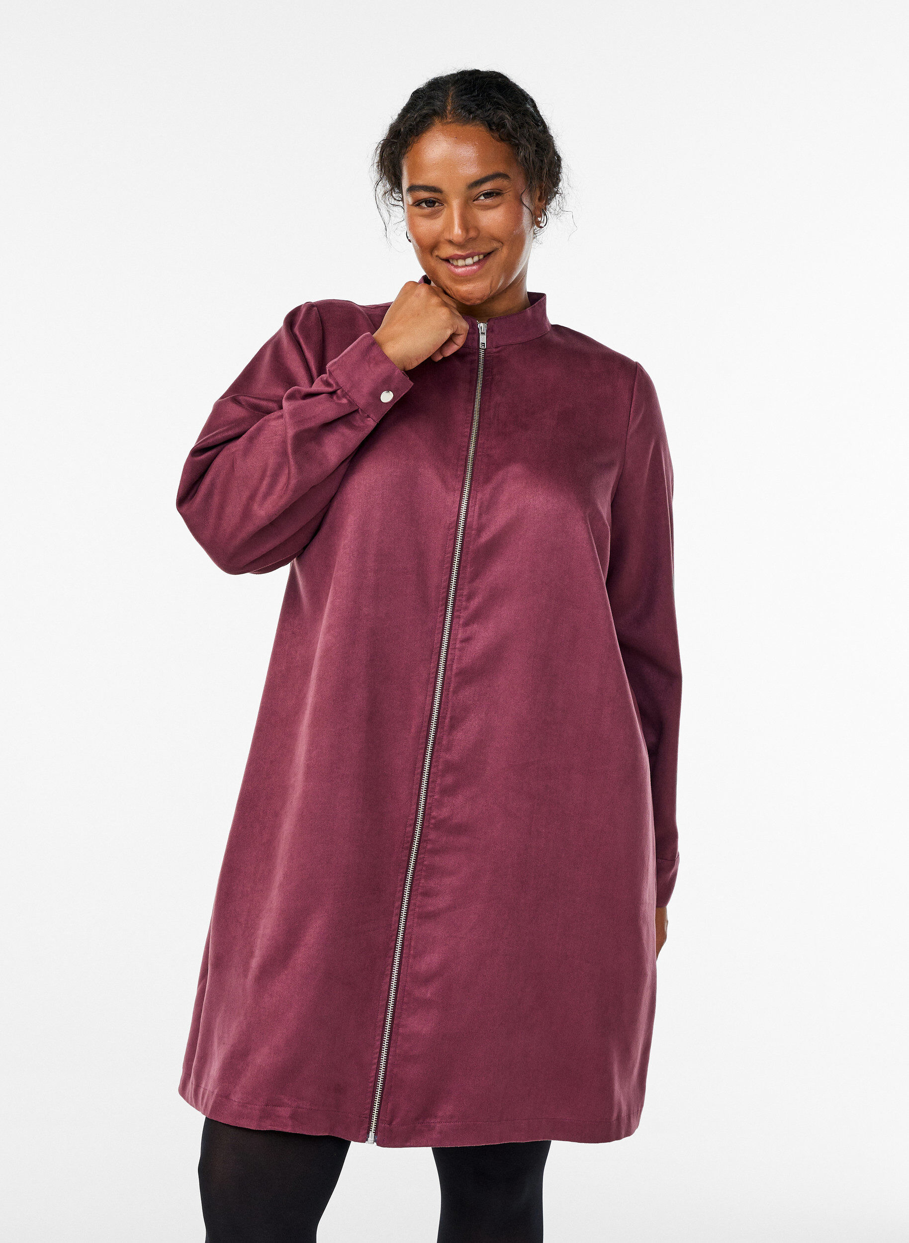 Zizzi Lang overhemd van imitatie-su&egrave;de met rits, Rood, Model image number 0