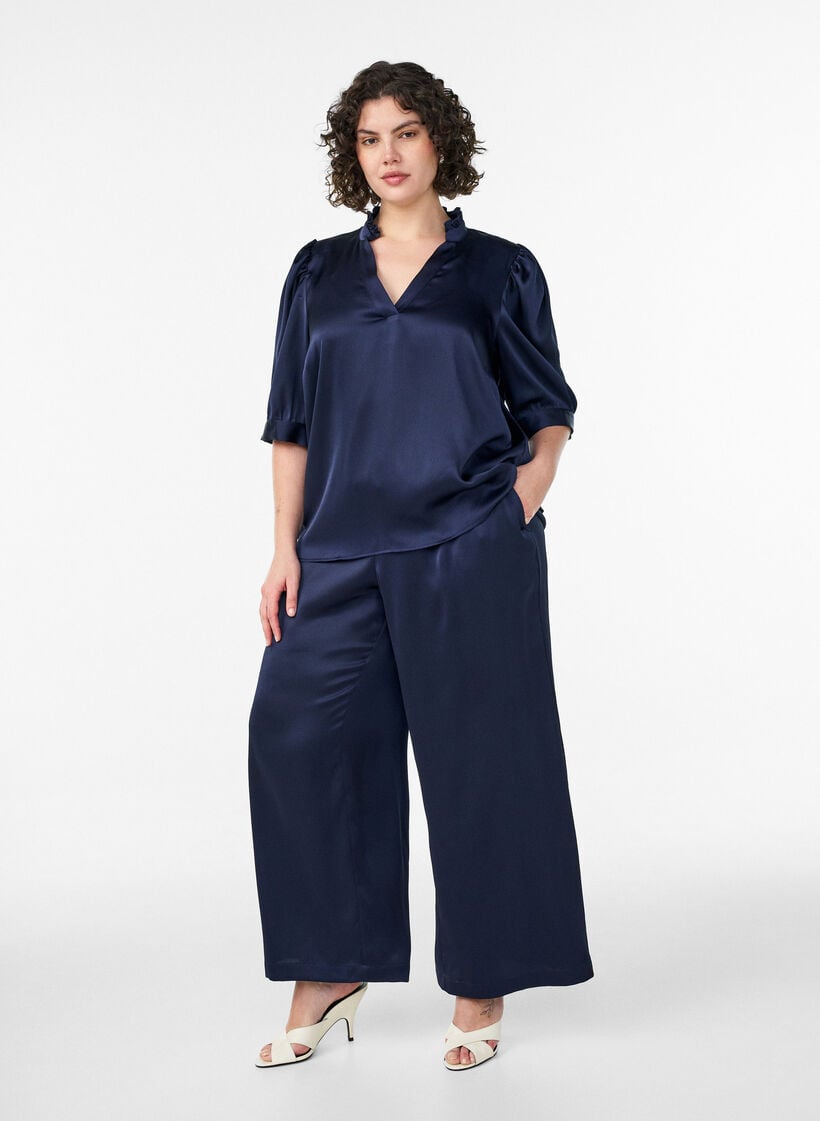 Broek in satijnlook met wijde, rechte pijpen, Blauw, Model image number 0