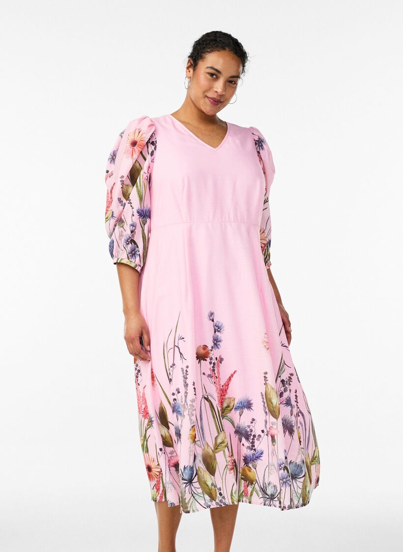 Midi-jurk met een empirelijn en bloemenprint, Roze, Model