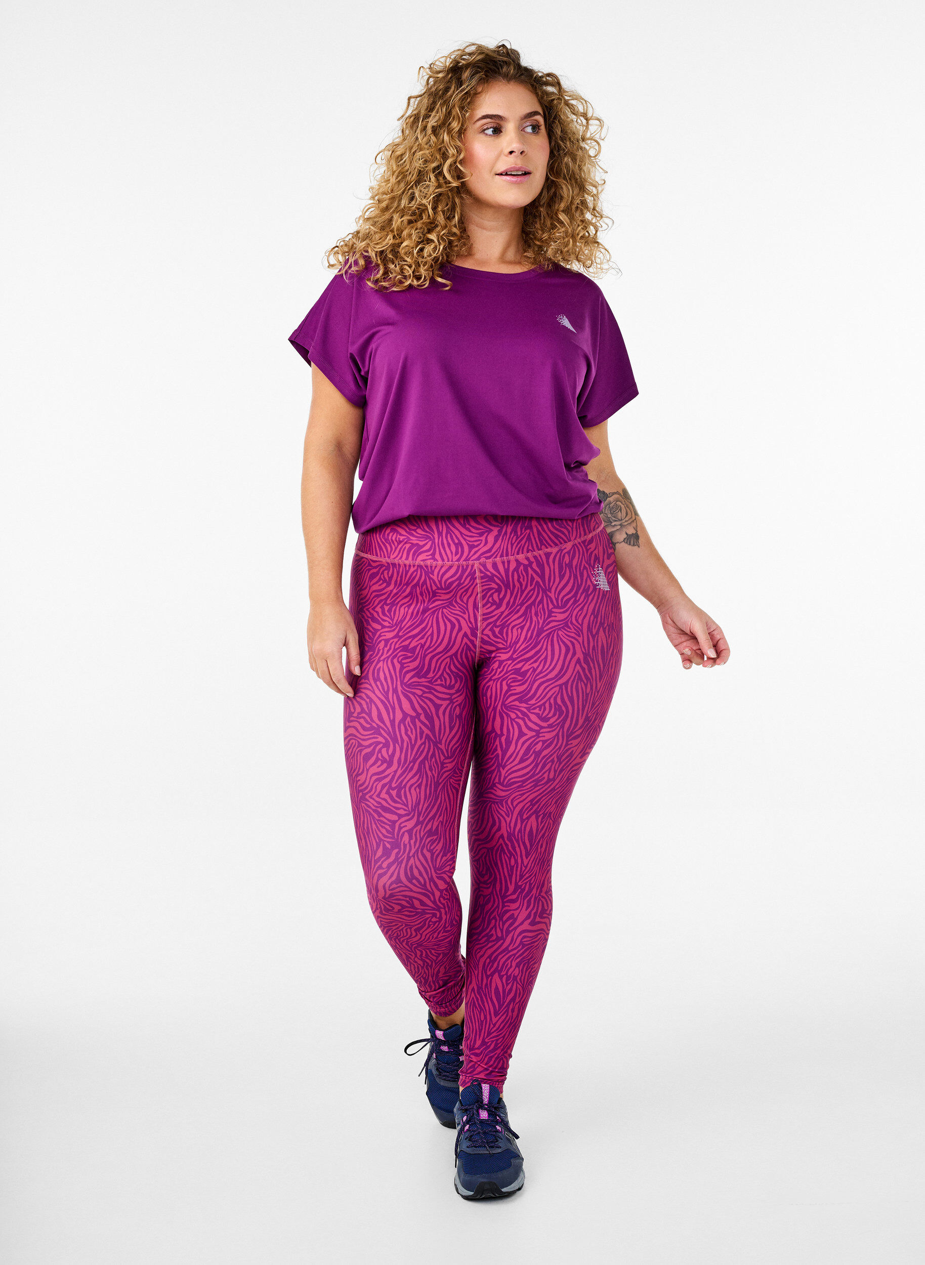 Zizzi 7/8 workout leggings met dierenprint, Charisma AOP, Model image number 2