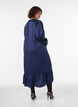 Satijnen jurk met lange mouwen en V-hals, Blauw, Model image number 1