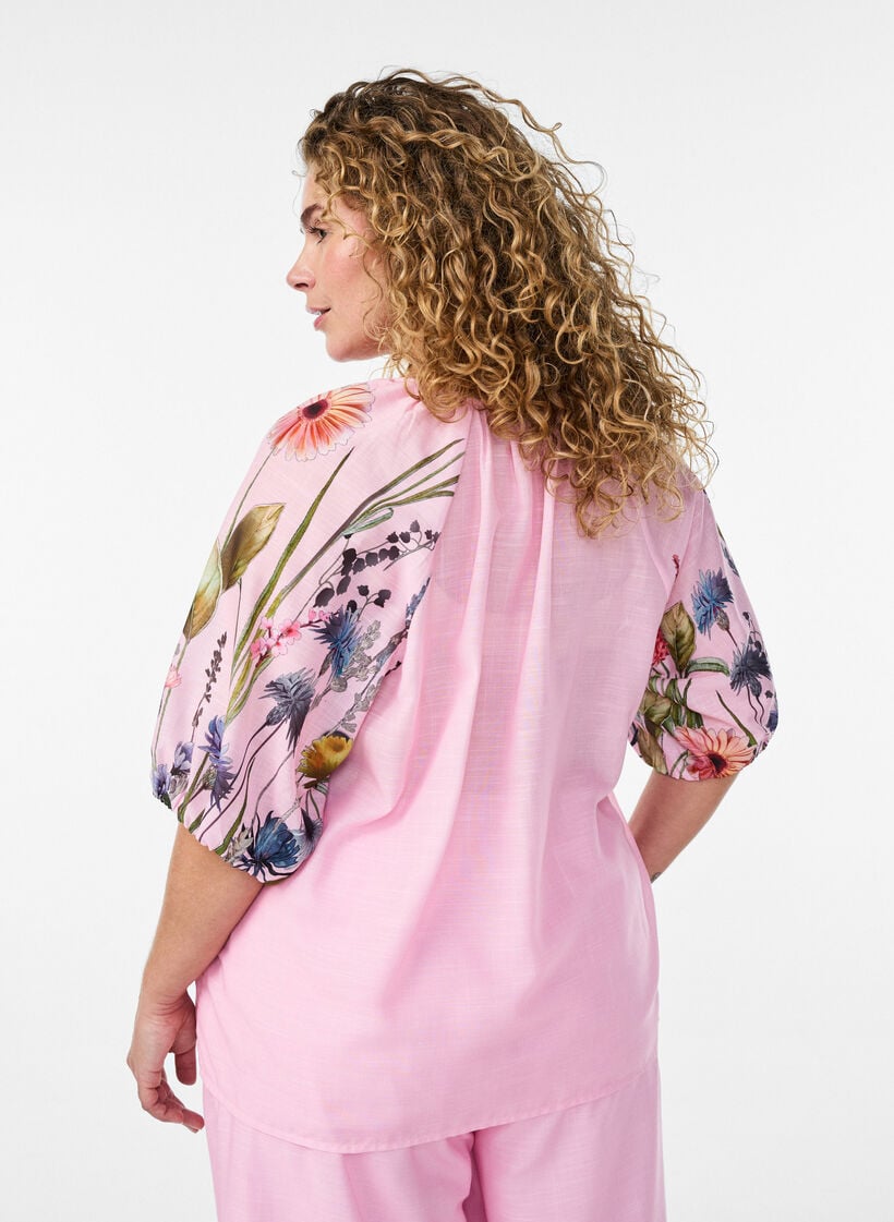 Blouse met bloemenprint mouwen en strikdetail, Roze, Model