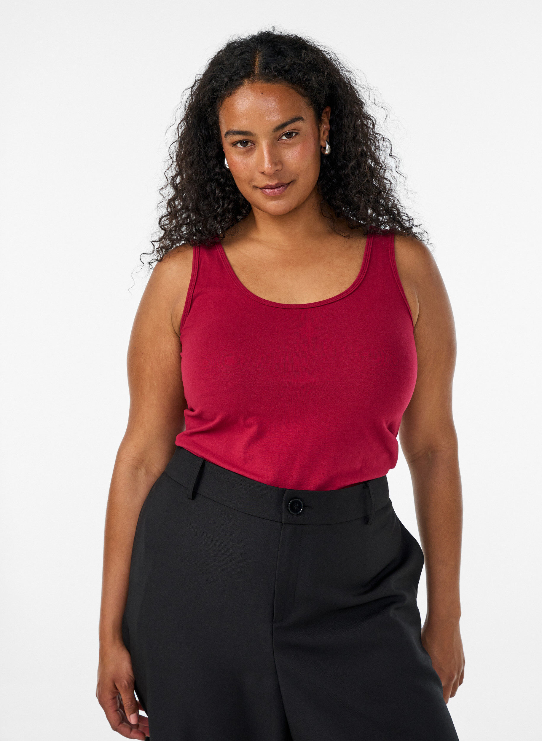 Effen basic top in katoen, Rood, Model