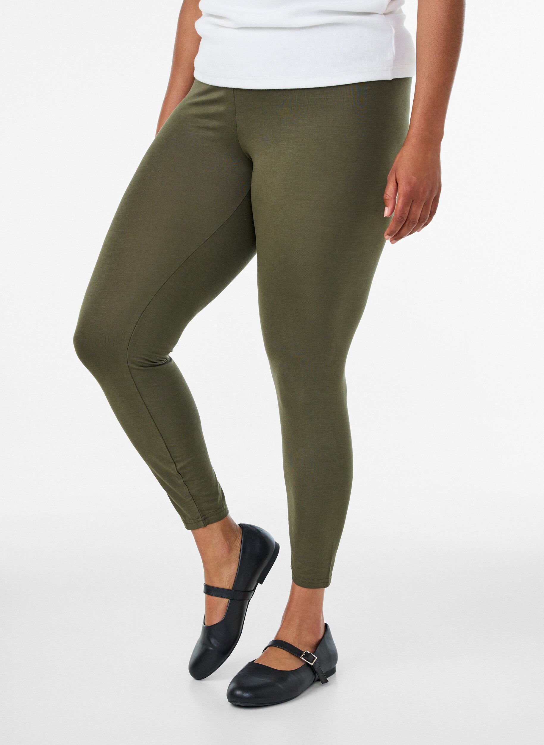ZizziBasic legging in viscose, Groen, Model image number 0