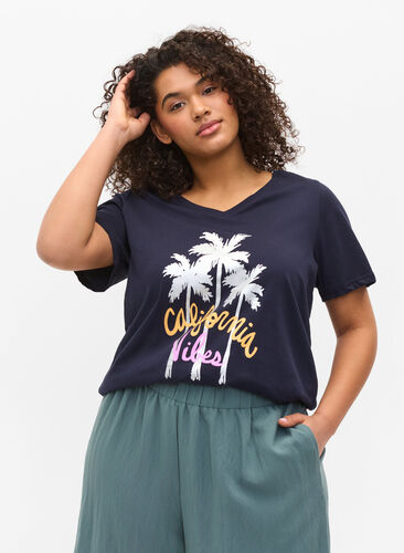 Katoenen t-shirt met v-hals, Night Sky California, Model image number 0