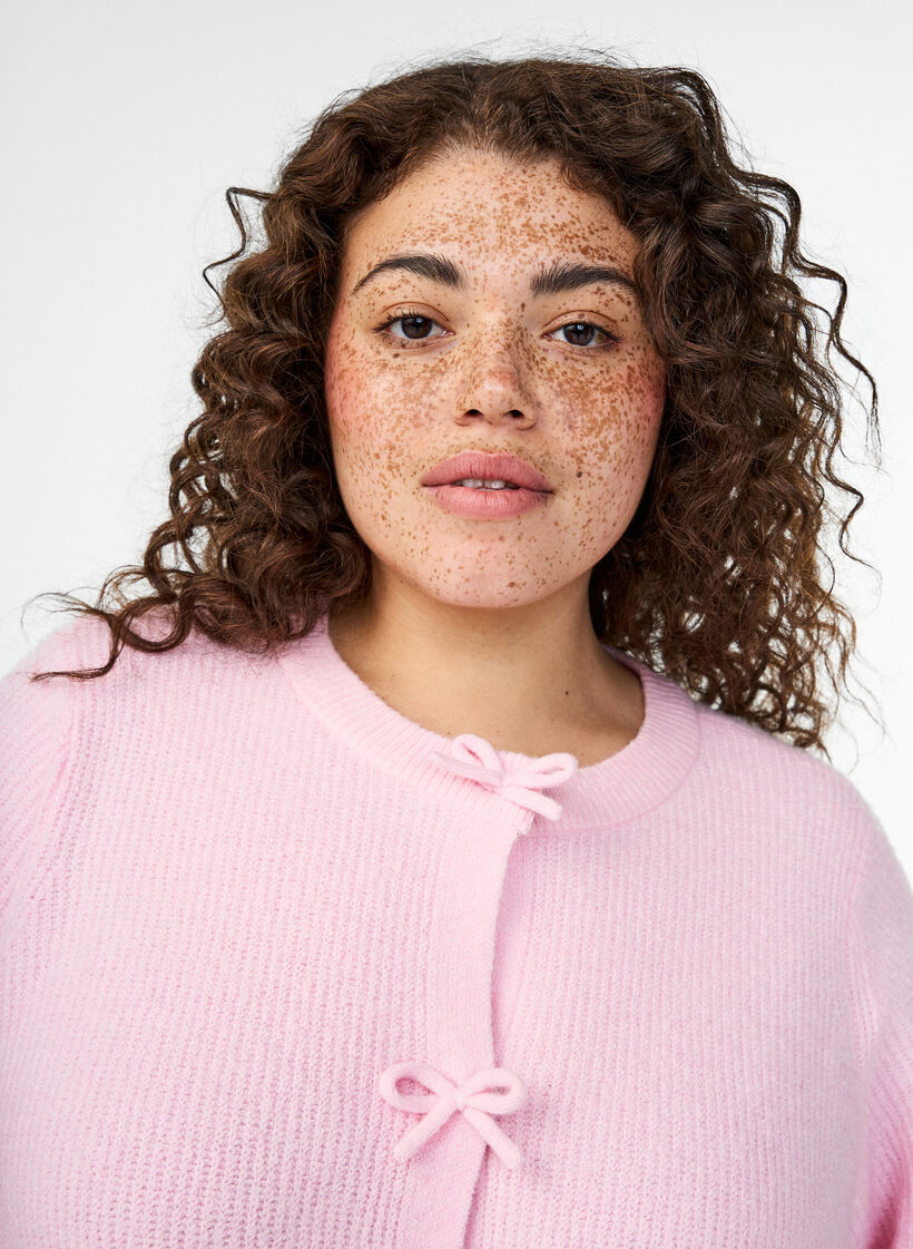 Gebreid vest met korte mouwen en strikjes, Roze, Model image number 3