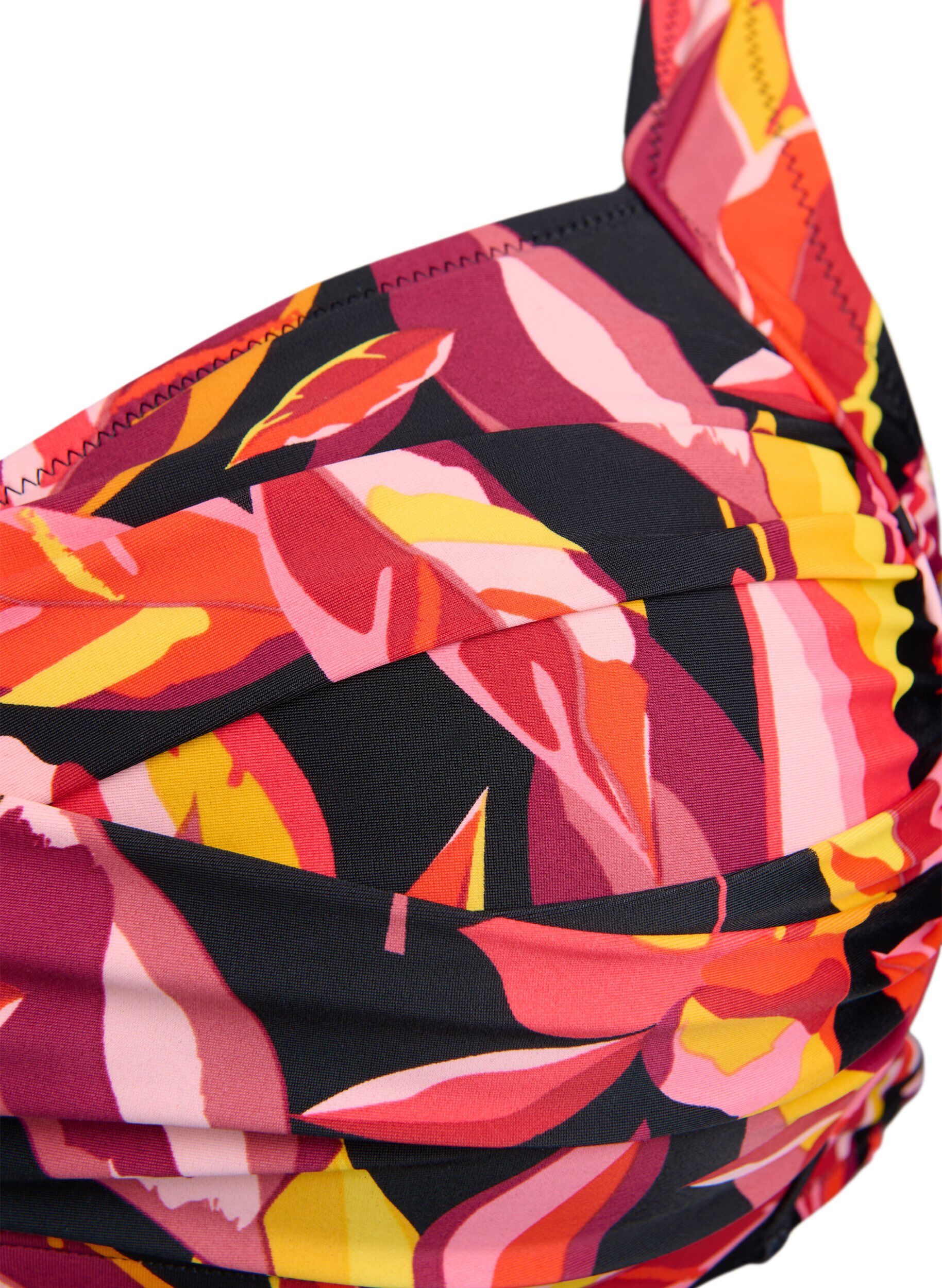 Zizzi Gewatteerde bikinitop met print, Rood, Packshot image number 2