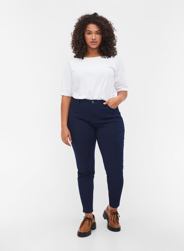 Amy jeans met hoge taille en 4-way stretch, Dark blue, Model image number 0