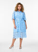 Blousejurk in broderie anglaise met strikceintuur, Blauw, Model image number 1
