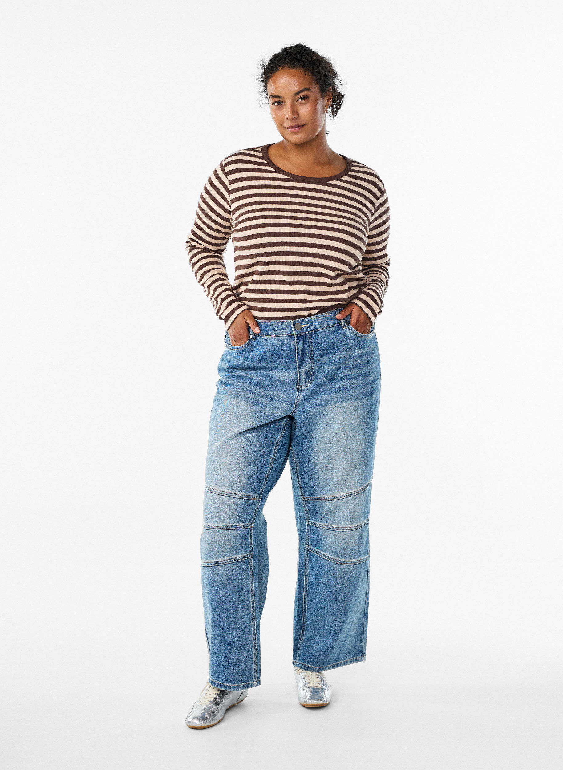 Zizzi Gestreepte blouse met lange mouwen, Bruin, Model image number 1