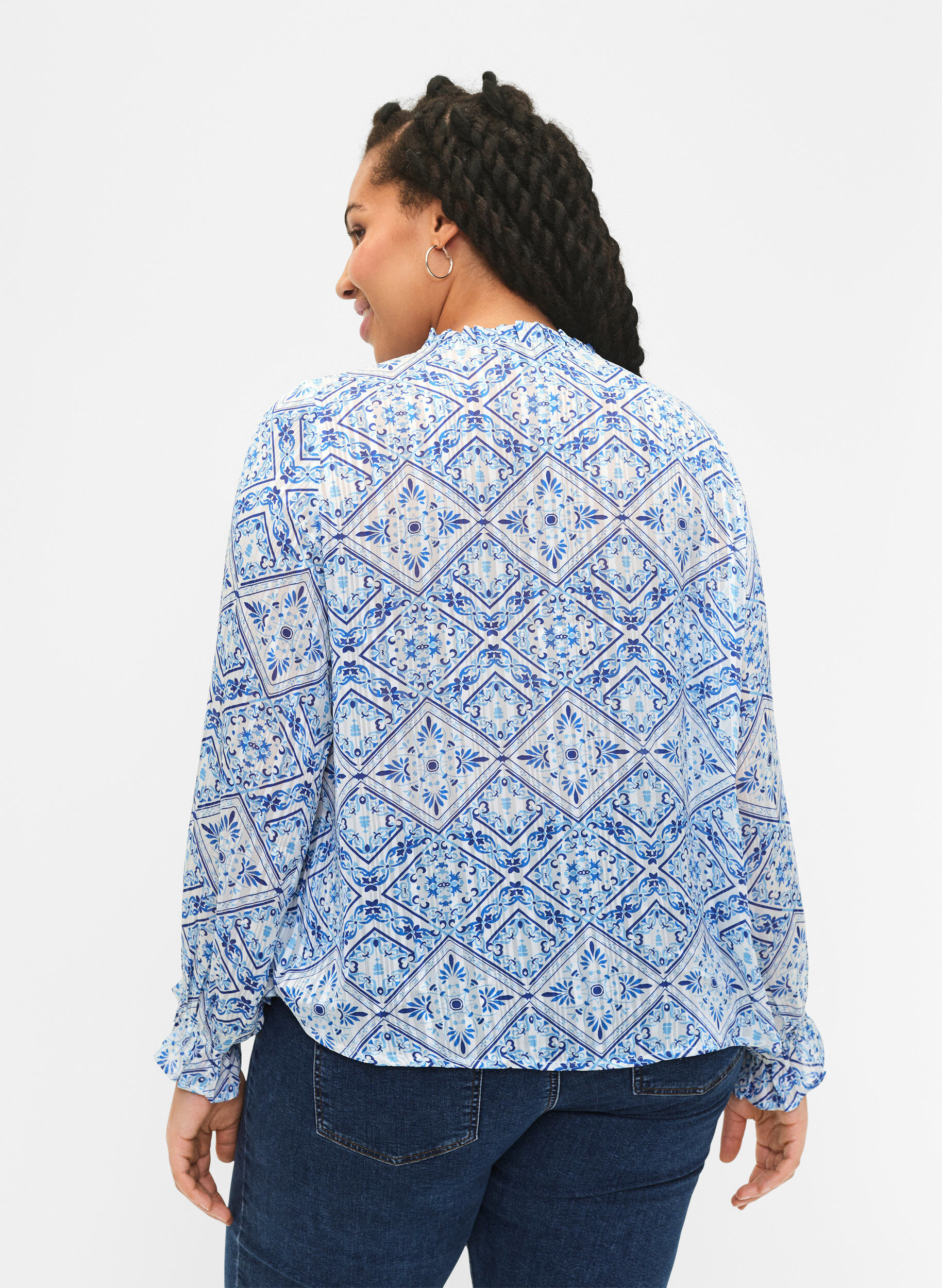 Zizzi Blouse met lange mouwen, ruches en print, Beige, Model image number 2